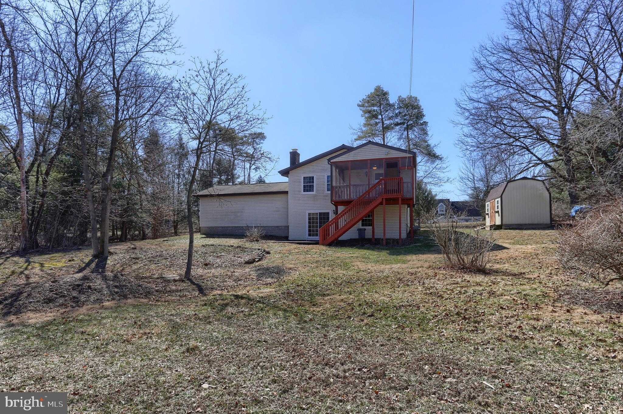 224 Tannenbaum Way photo 36