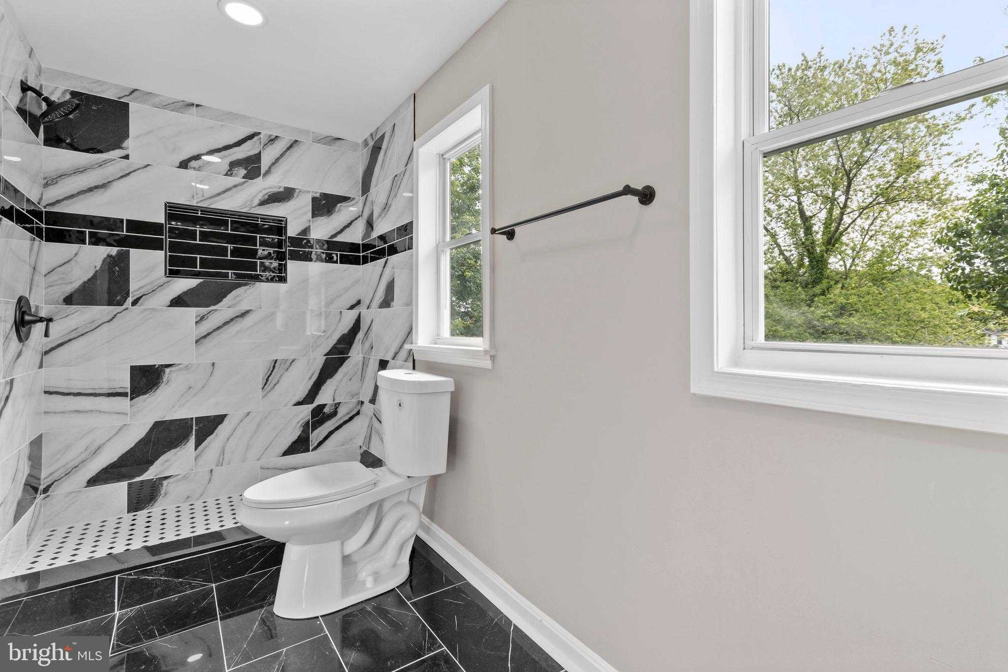 4501 Parkmont Ave photo 17