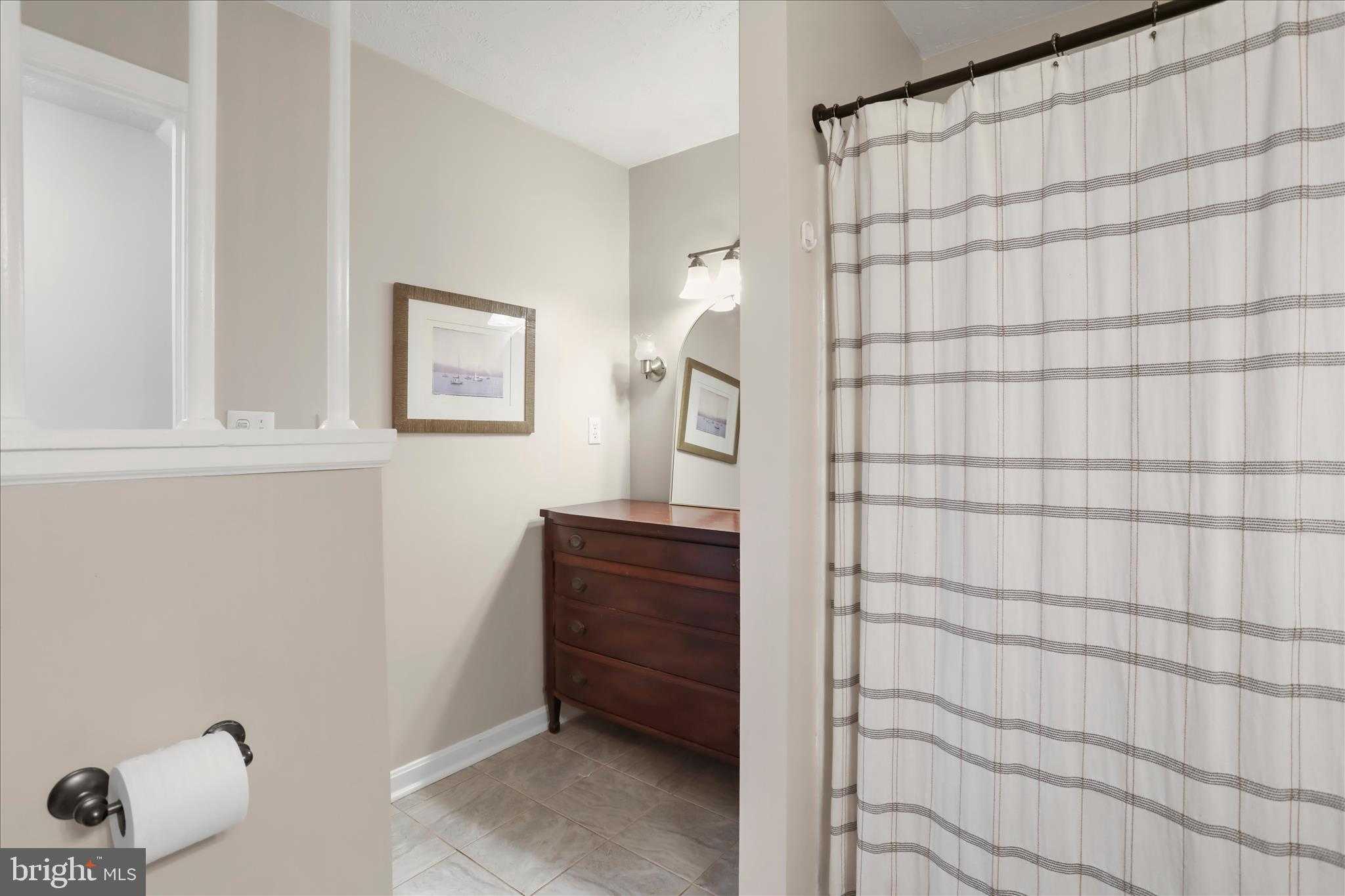 1832 Ridgeway Rd photo 7