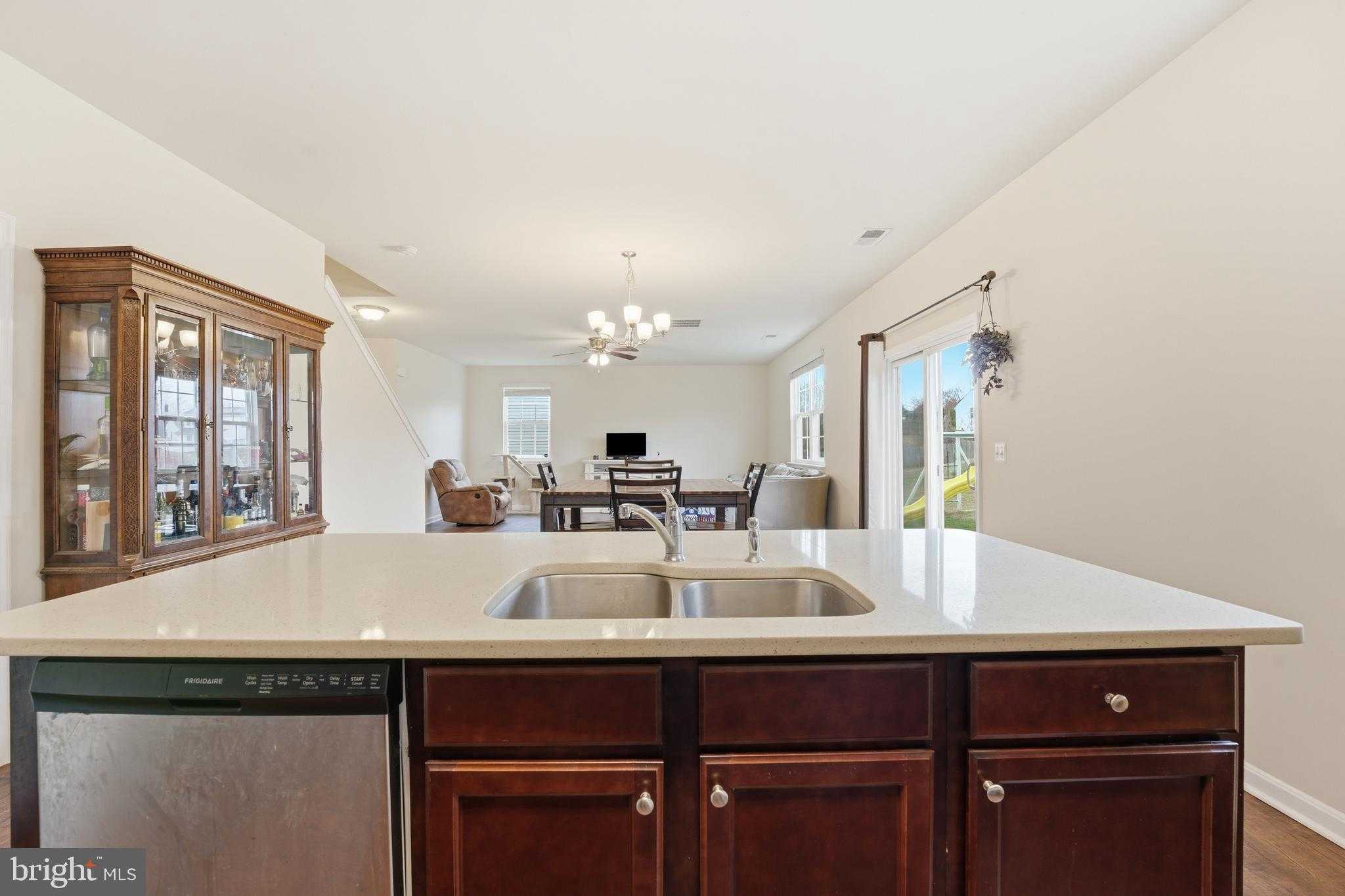 235 Daliah Way photo 17