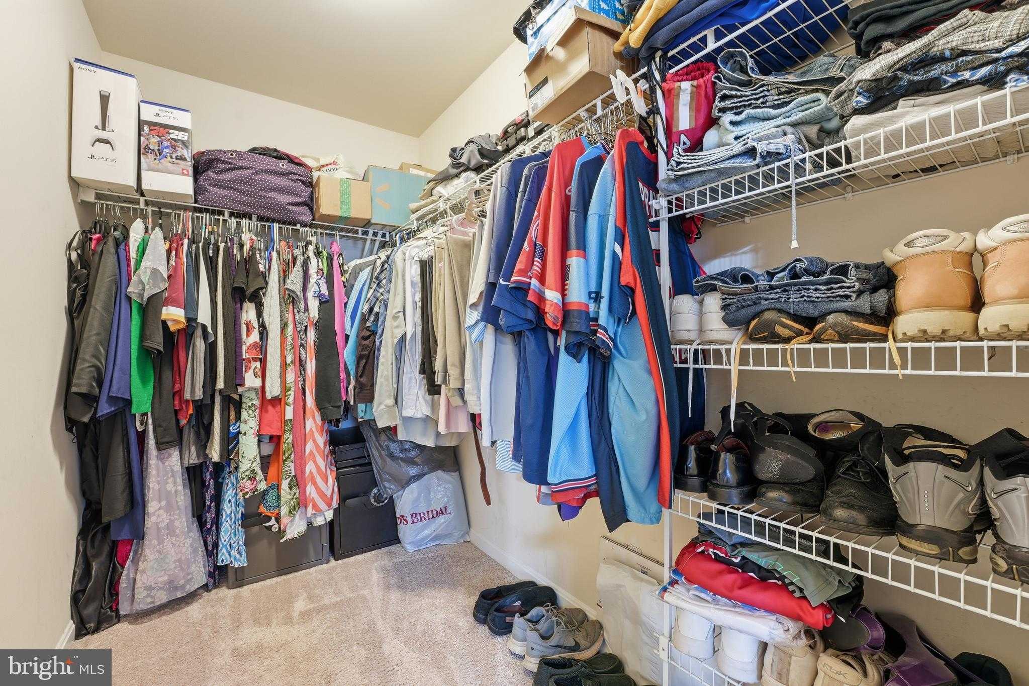 235 Daliah Way photo 32