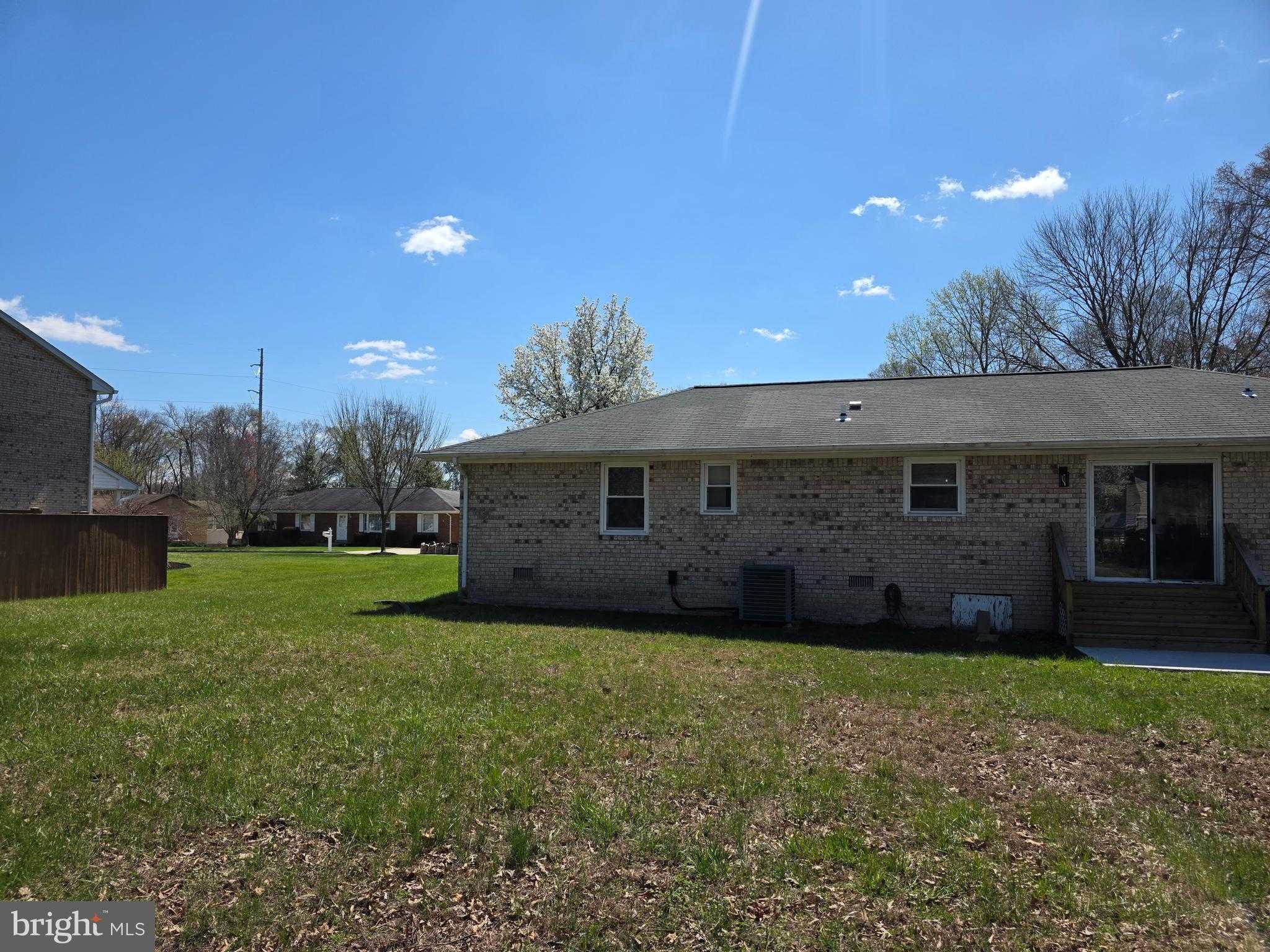 9604 Middleridge CT photo 29