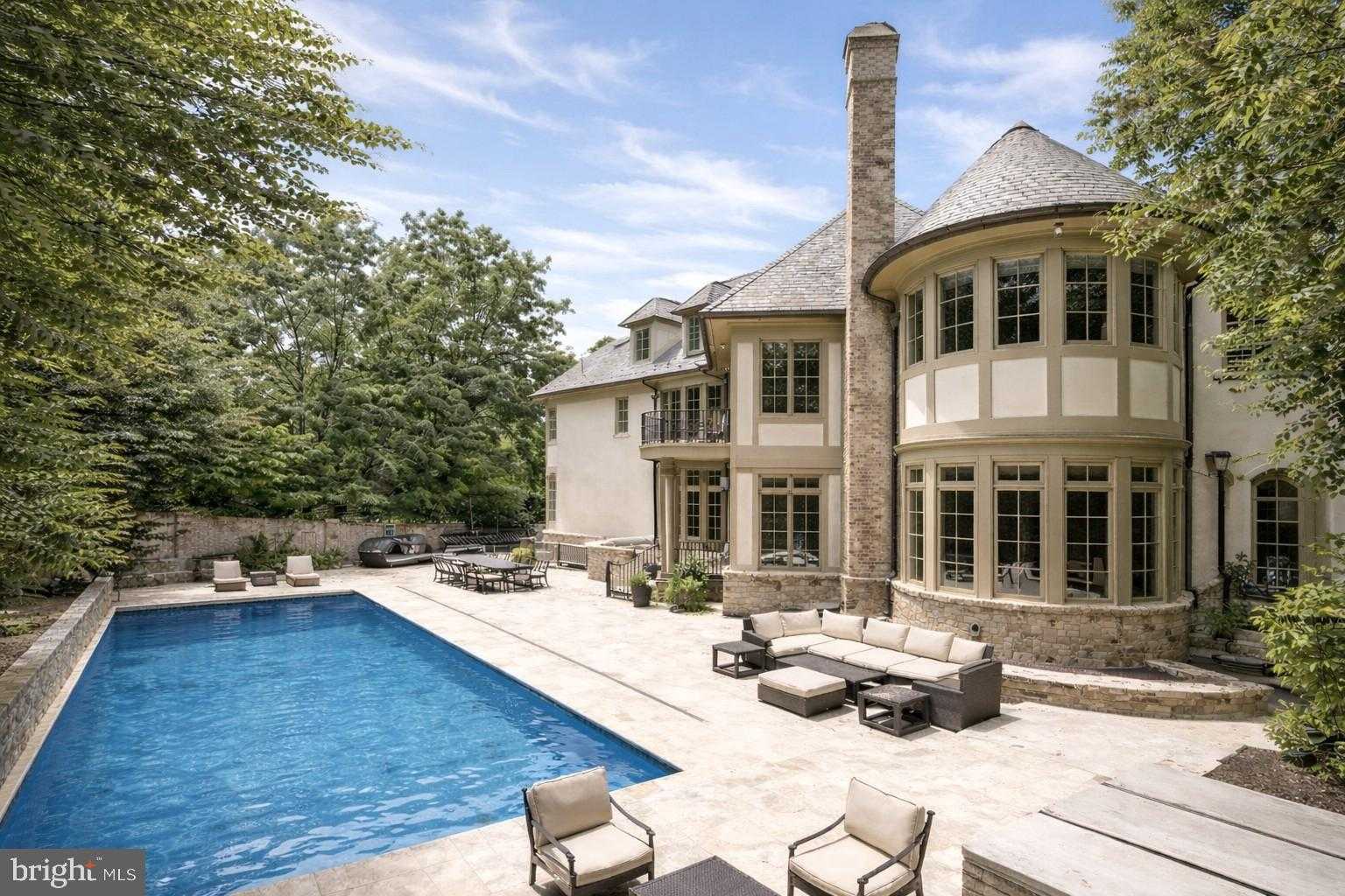 6413 Garnett Dr photo 19