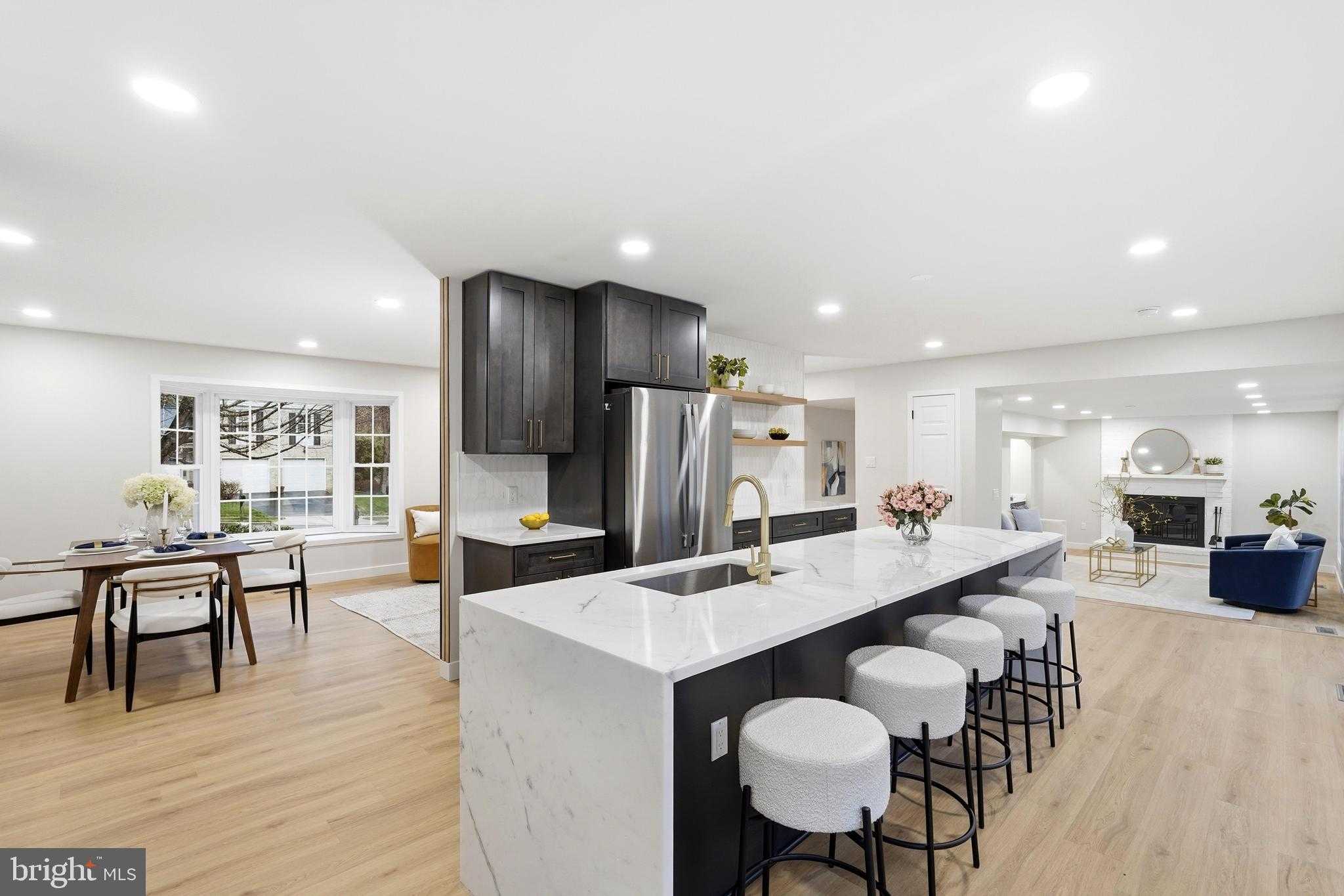 7204 Joshua Tree Ln photo 4