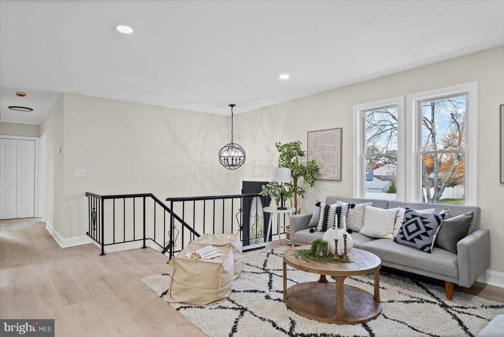 503 Glandel CT photo 33