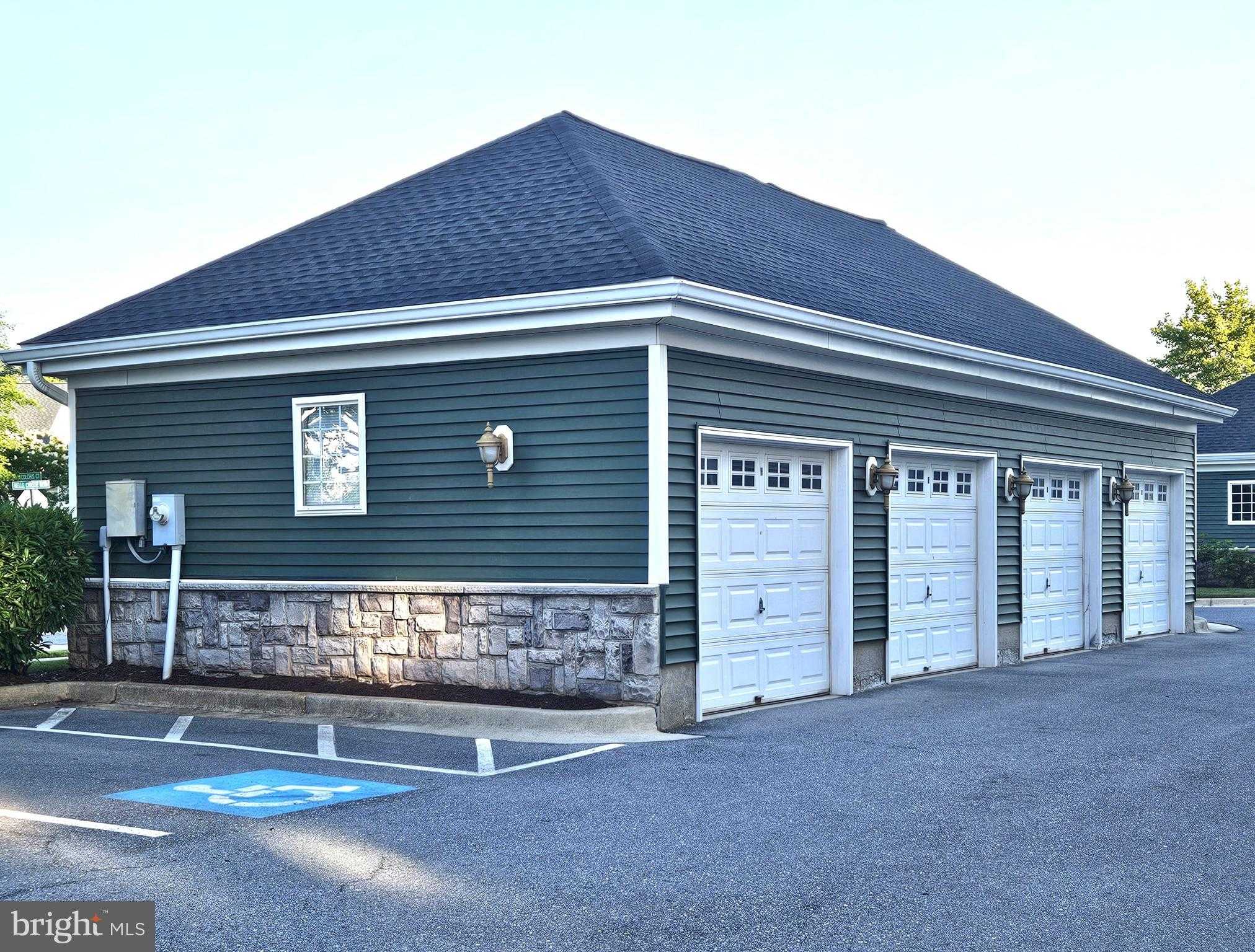 13401 Belle Chasse Blvd Unit 312 photo 38