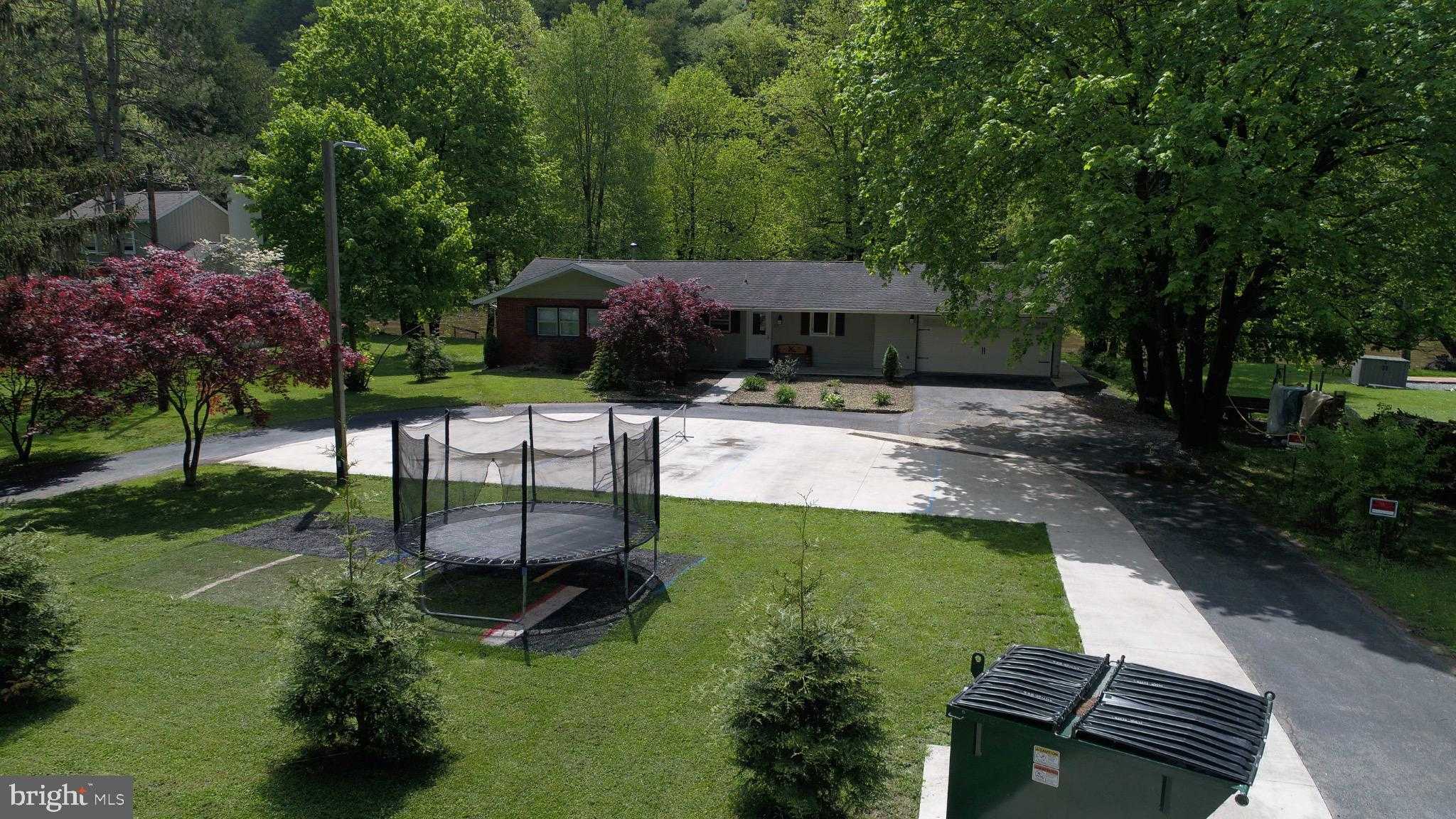 271 Ramsey Dr, Jersey Shore