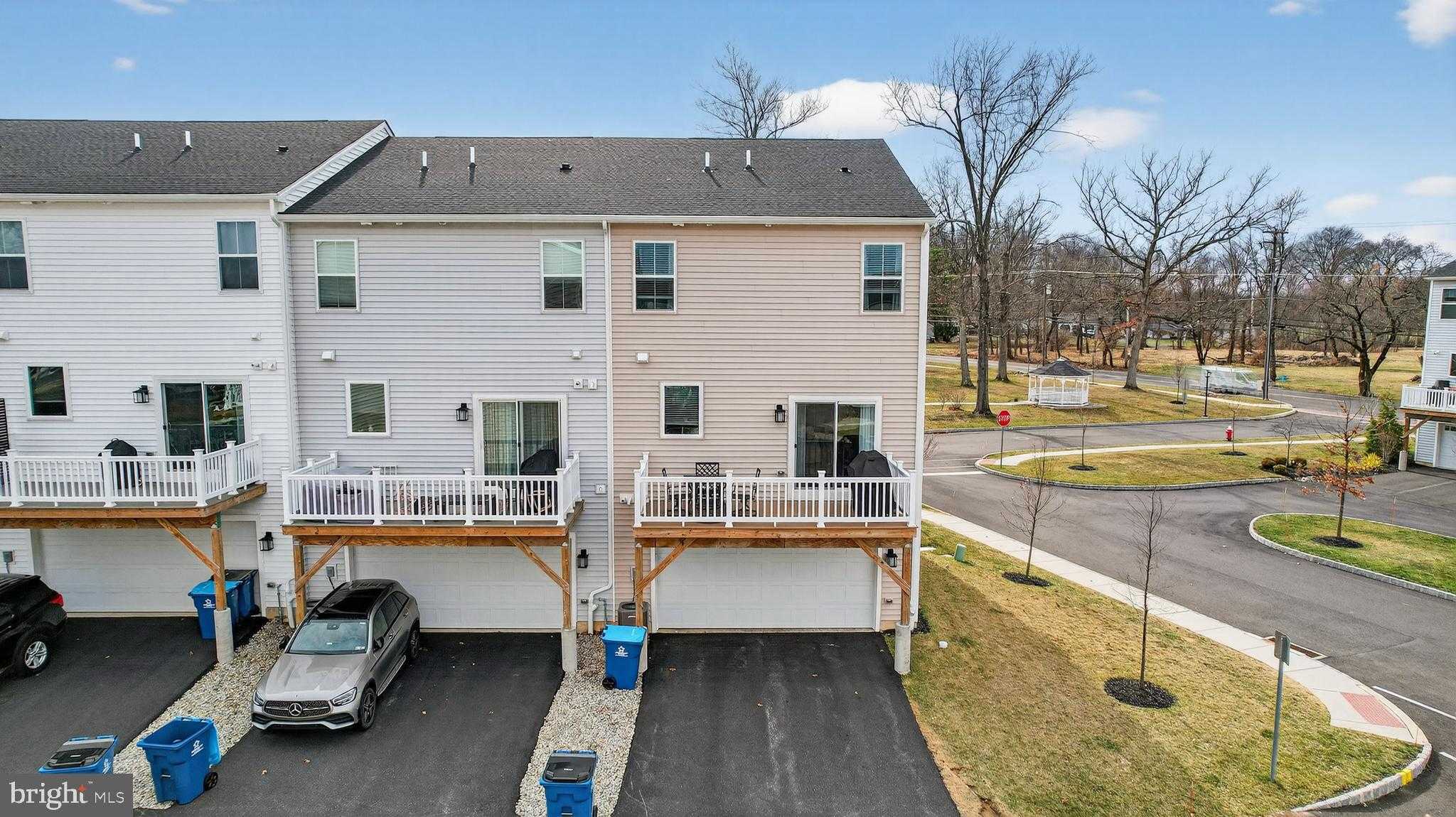 5121 Franklin Cir photo 44