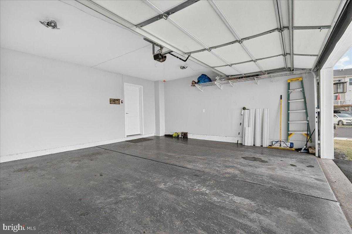 5121 Franklin Cir photo 9