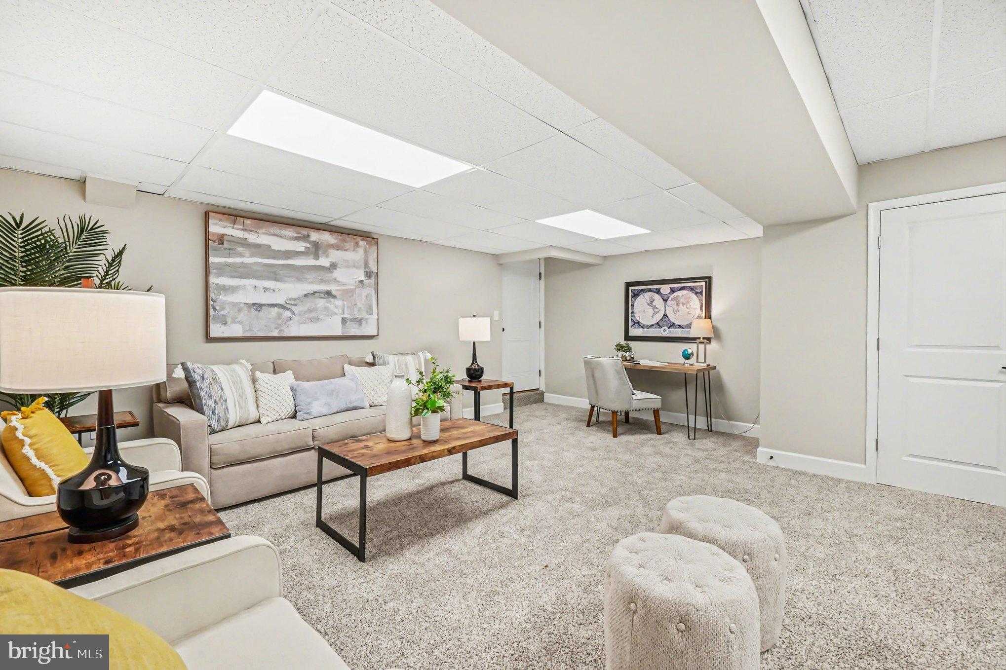 32 Romanoff CT photo 21