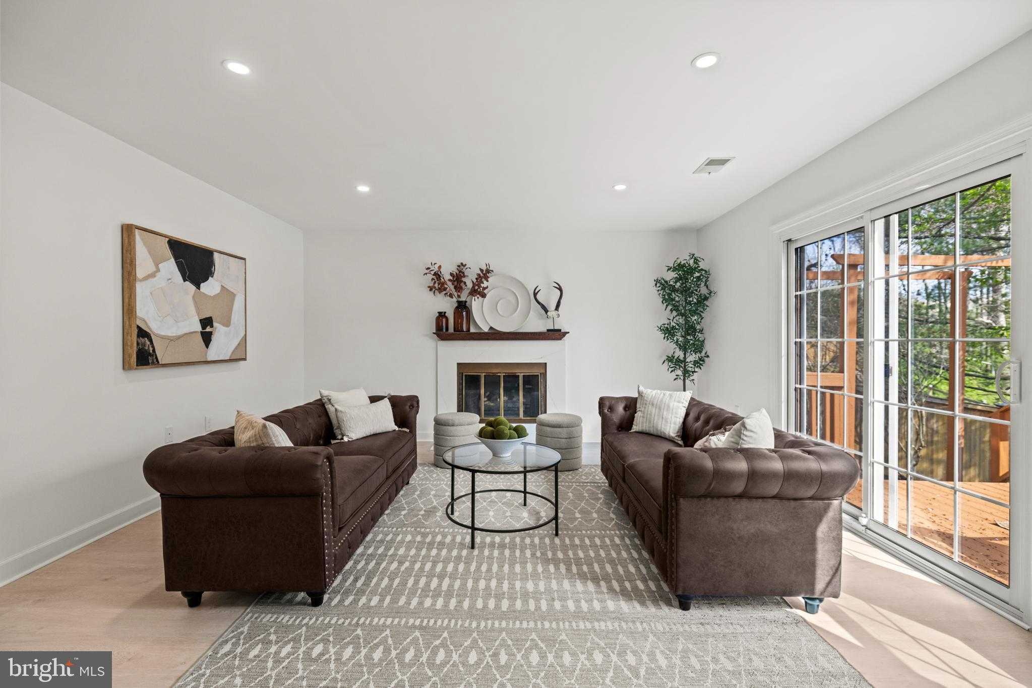 5 Solitaire CT photo 16