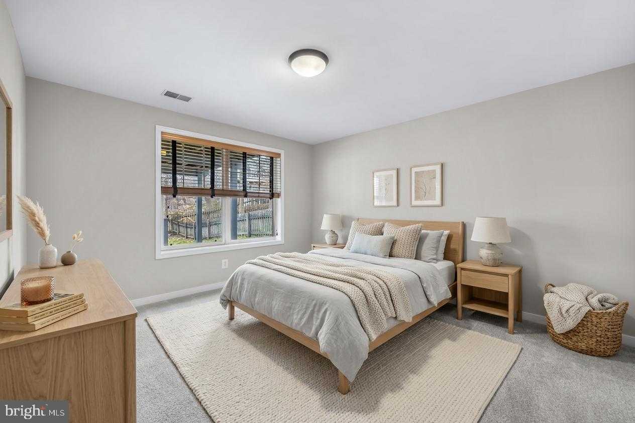 4925 Breeze Way photo 59