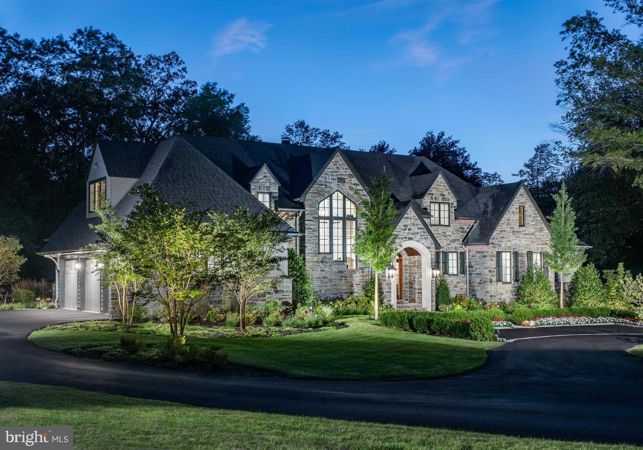 1335 Carolannes Way photo 3