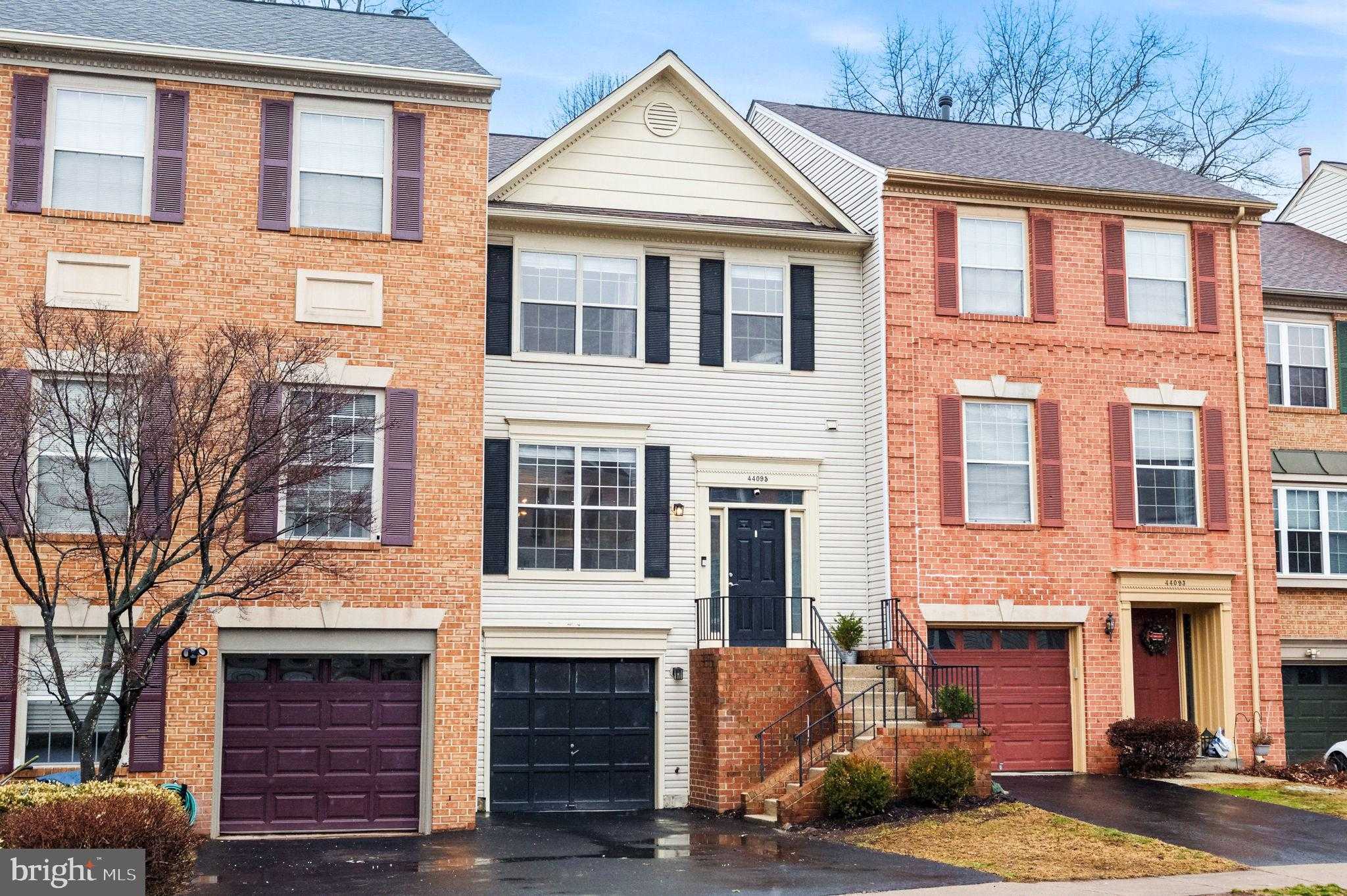 44095 Gala Cir photo 2