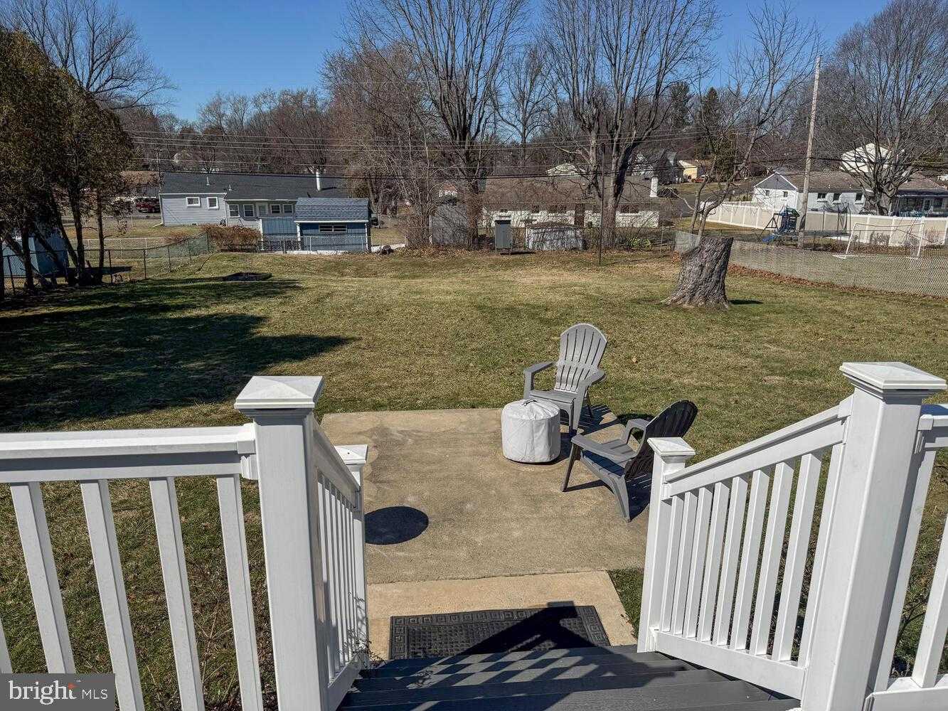 2030 Herrick Ave photo 27