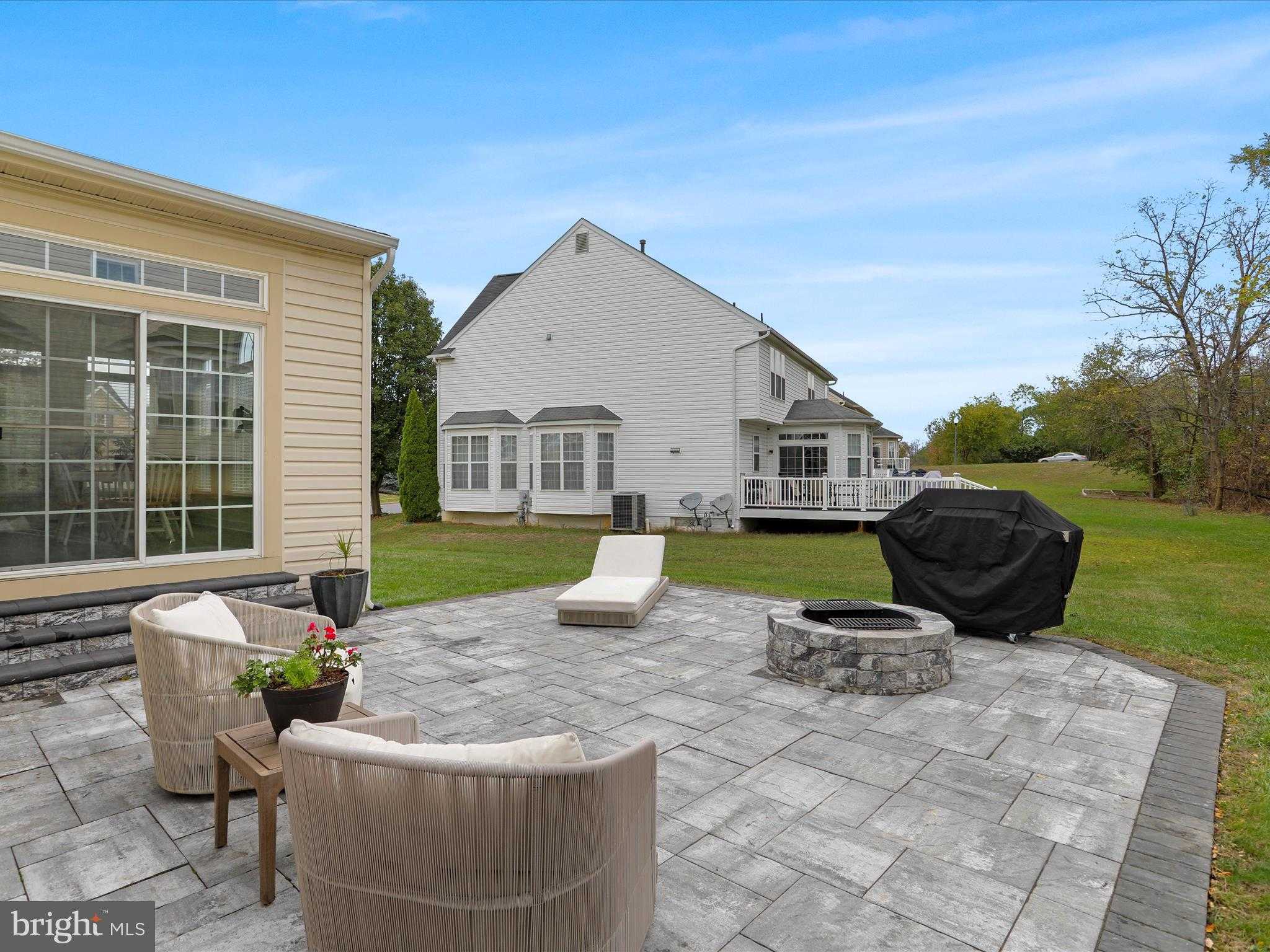 17402 Cobb CT photo 47