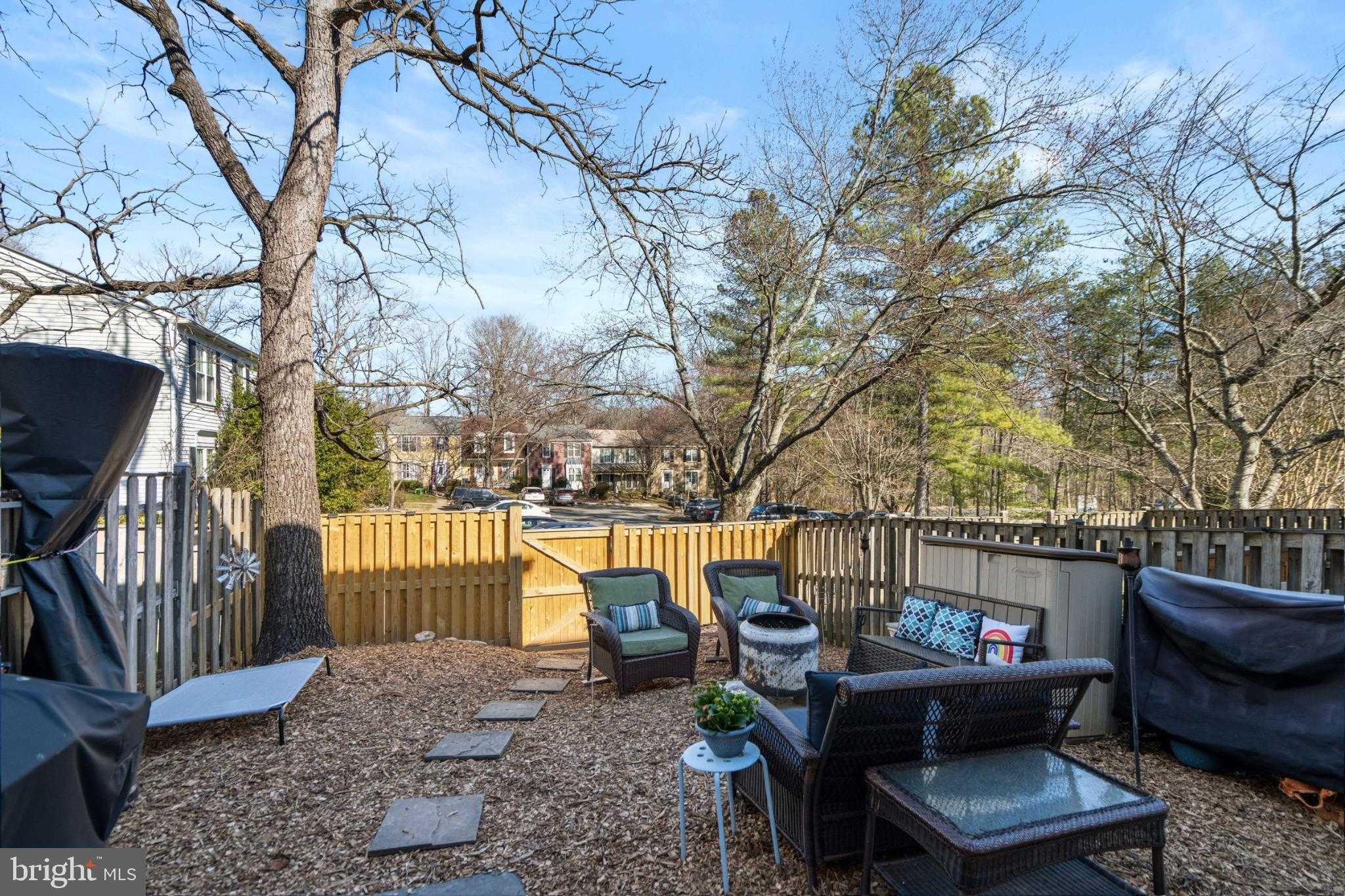 9928 Wood Wren CT photo 30