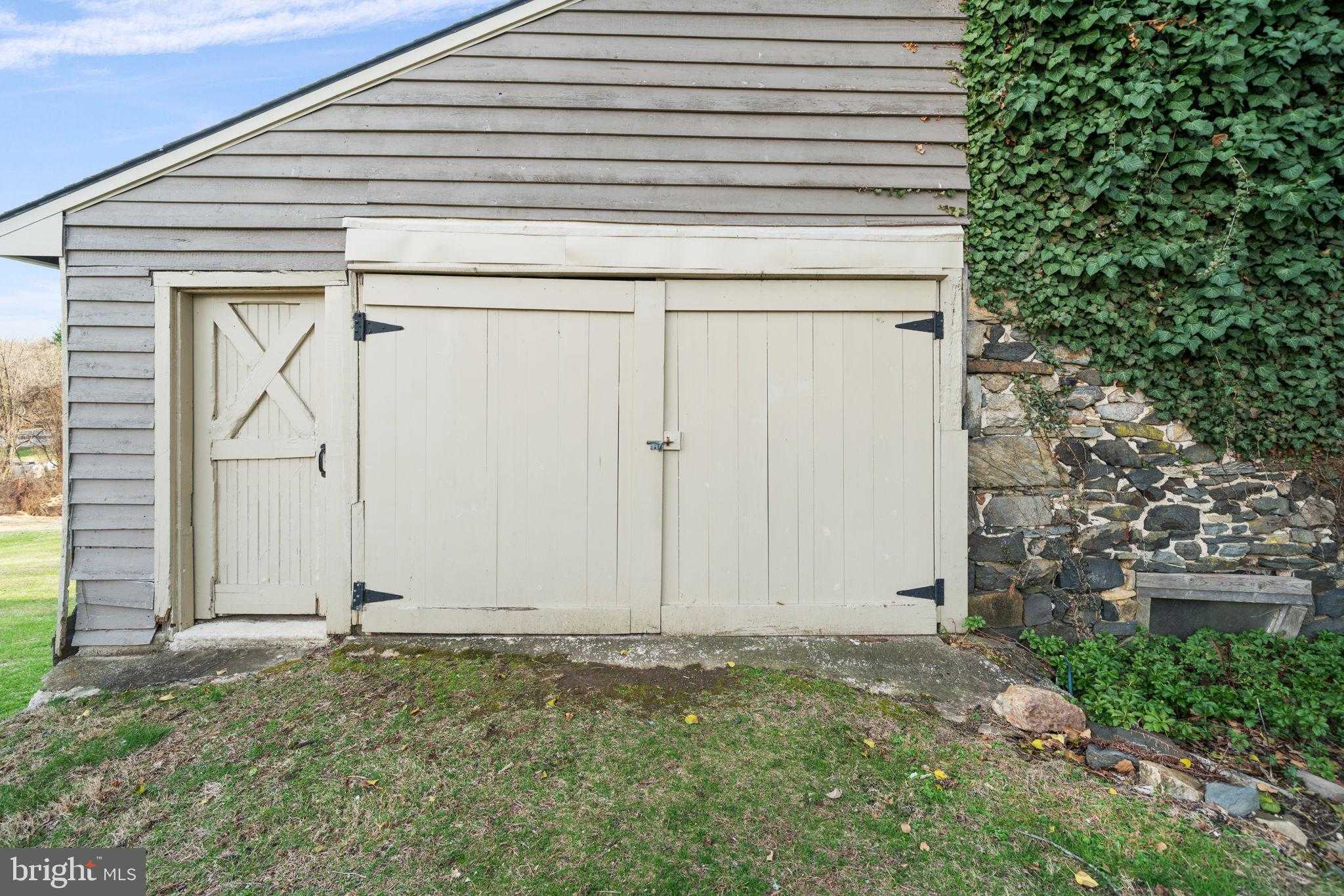 19 Memel Dr photo 77