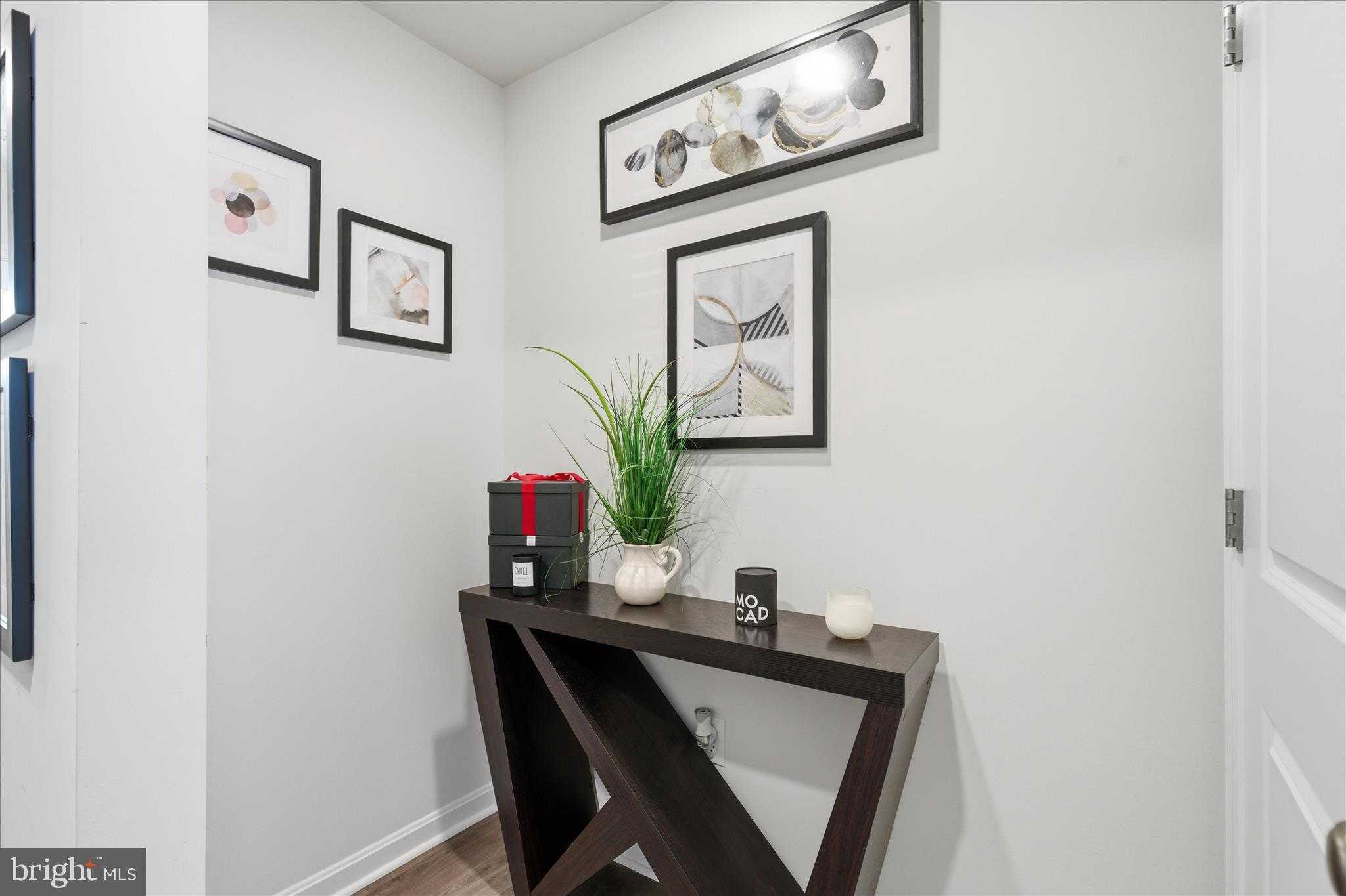 462 Mossy Grove Ln photo 11