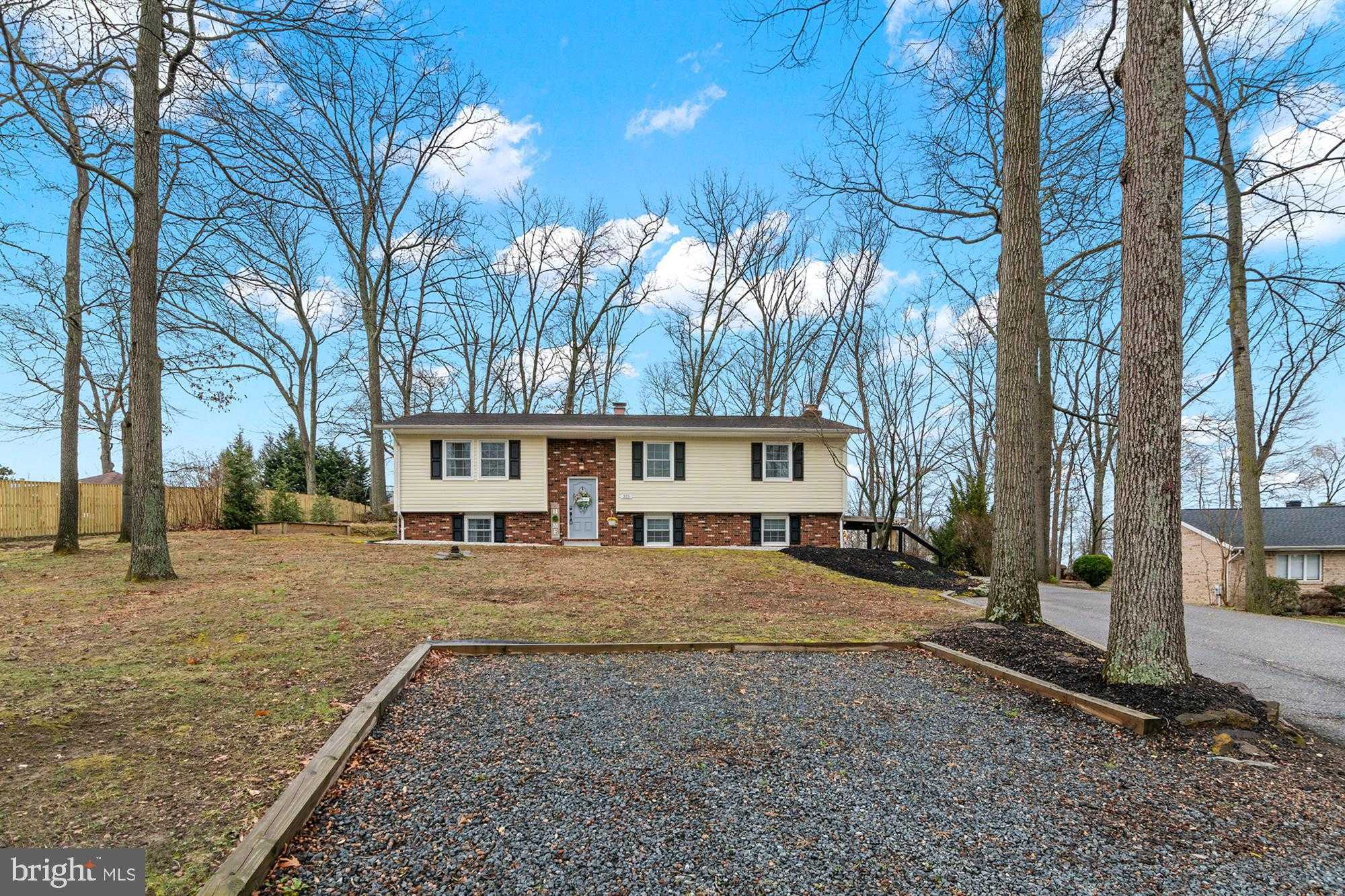 315 Obrecht Rd photo 2