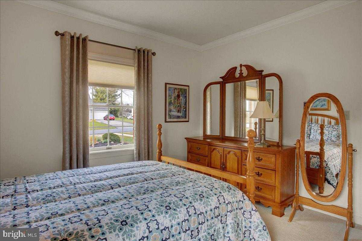 84 Monroe Dr photo 38