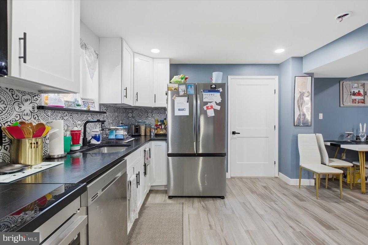 3502 29th Ave photo 11