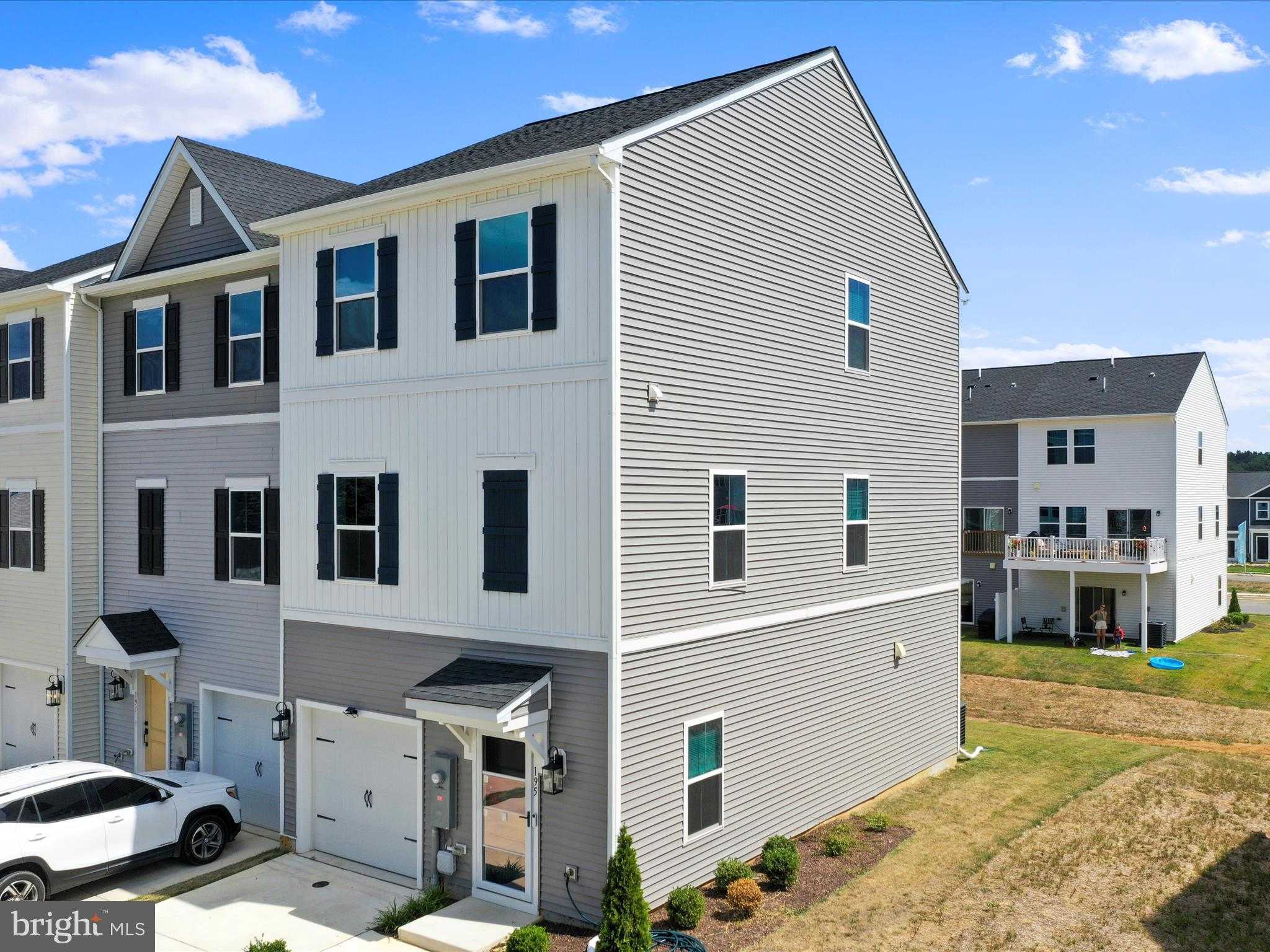 195 Truth Way photo 32