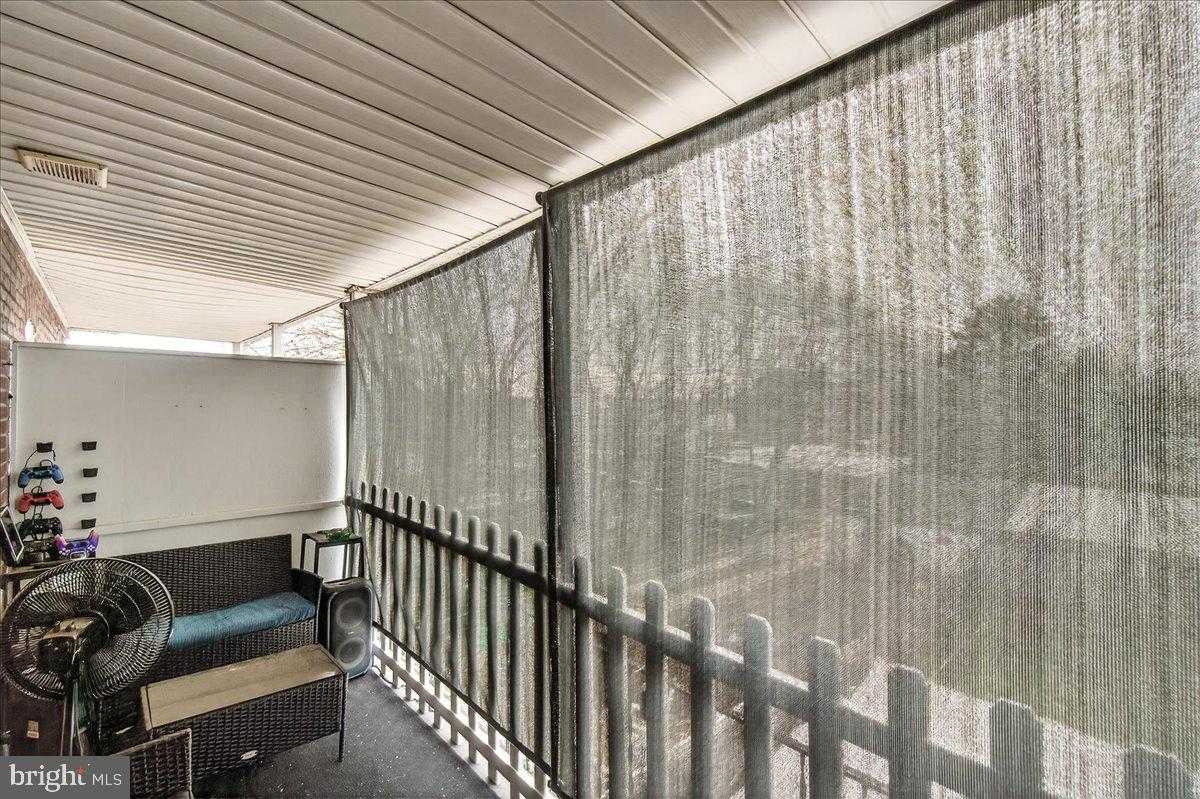 907 W Washington St photo 14