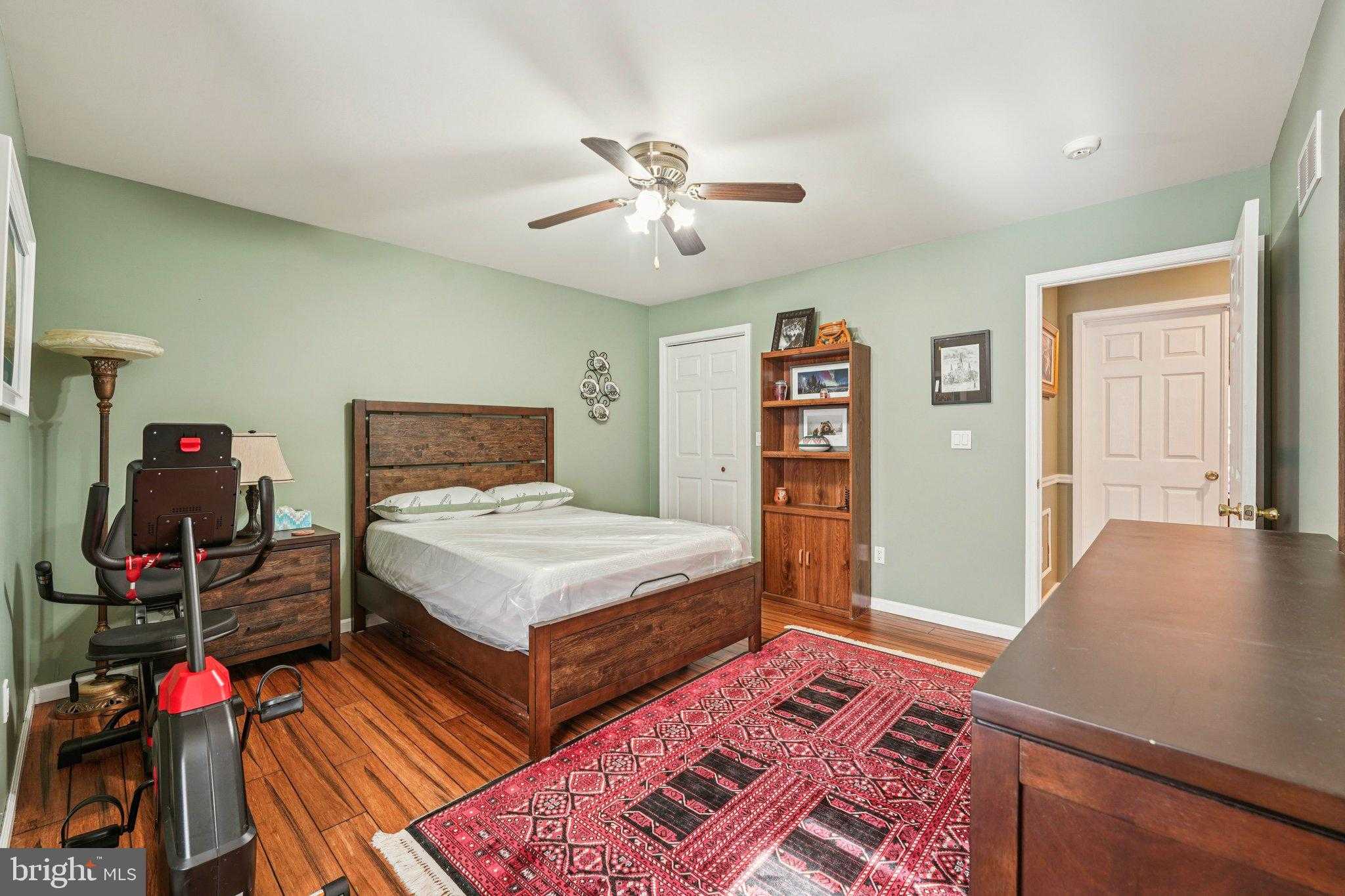 19 Farmer CT photo 23