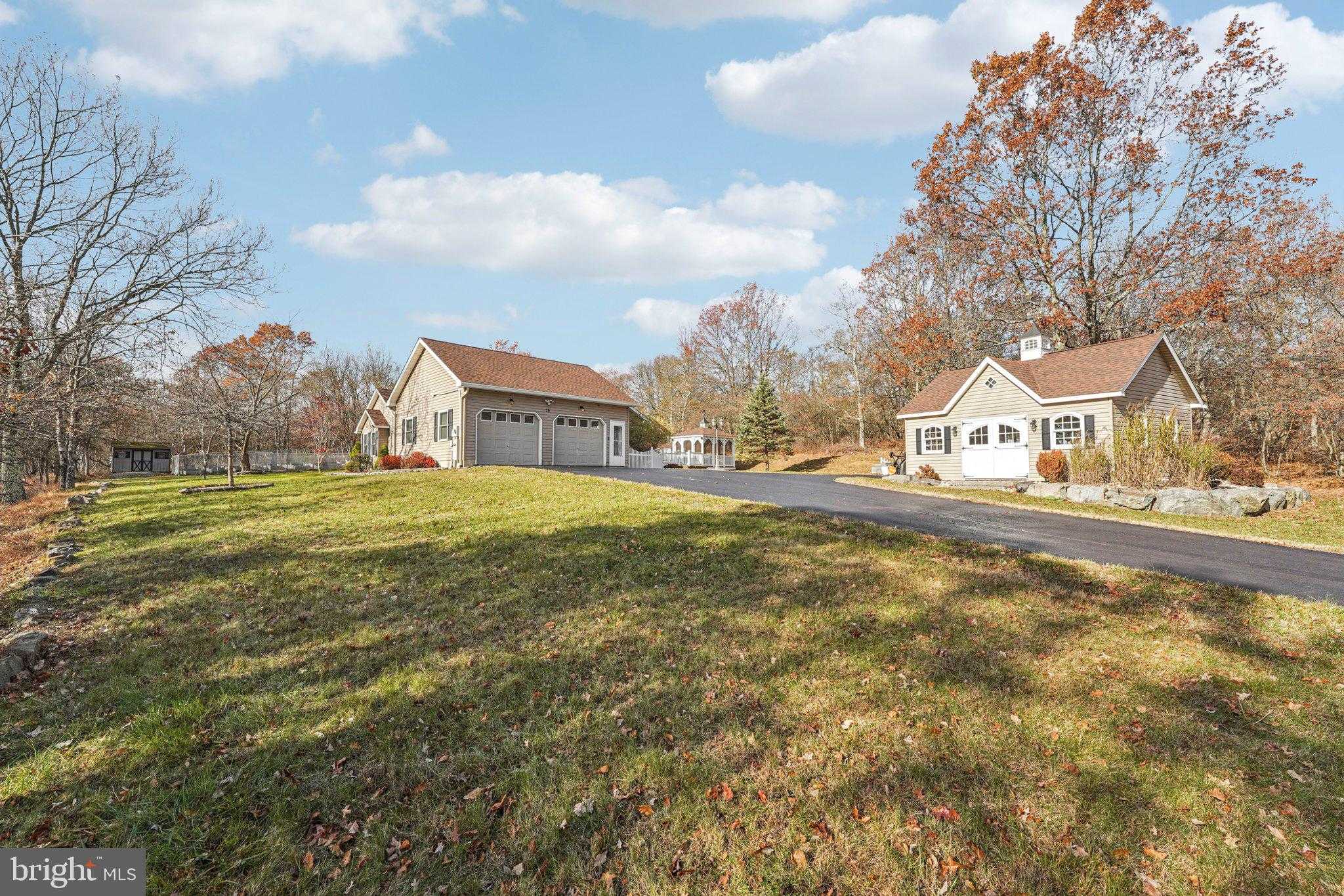 19 Farmer CT photo 7