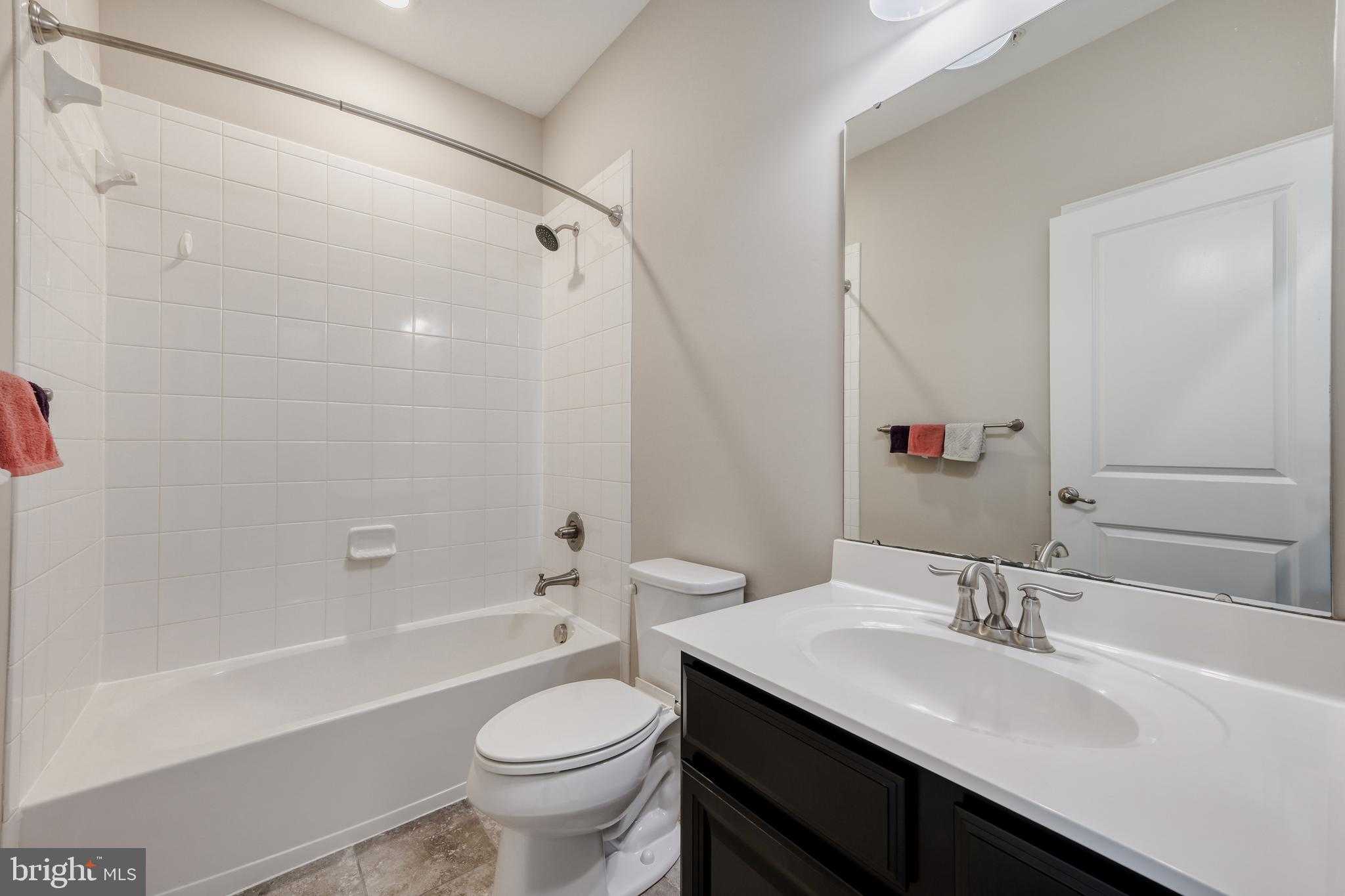 8201 Seaworthy Way photo 18