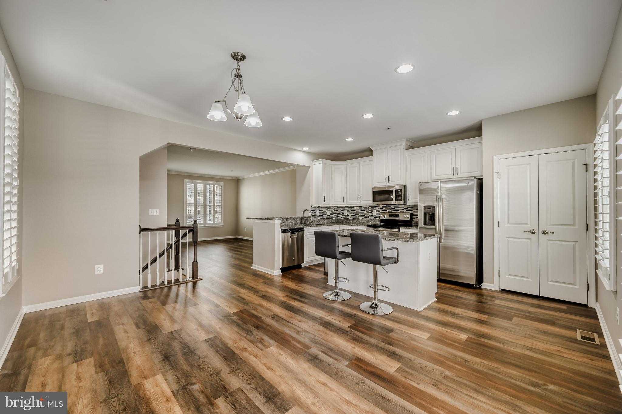 8201 Seaworthy Way photo 6