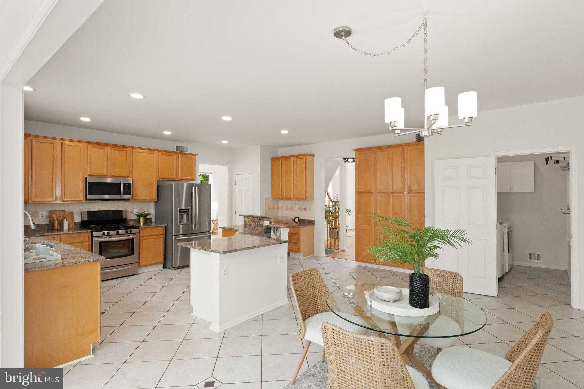 5105 Whisper Willow Dr photo 15