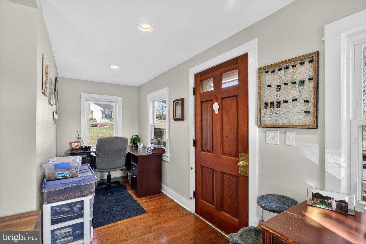 82 Rosser Dr photo 9