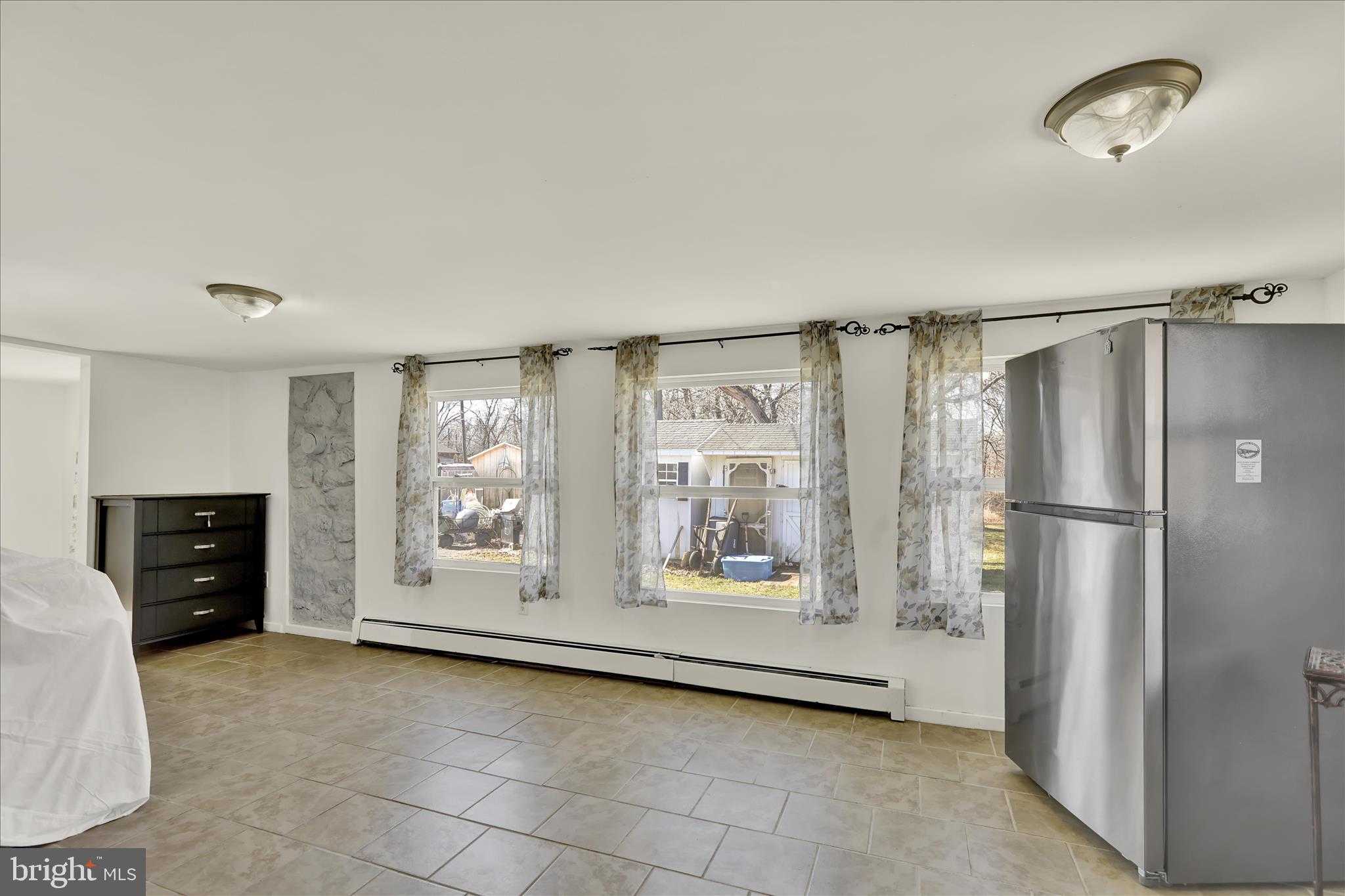 1086 Heffner Ln photo 31