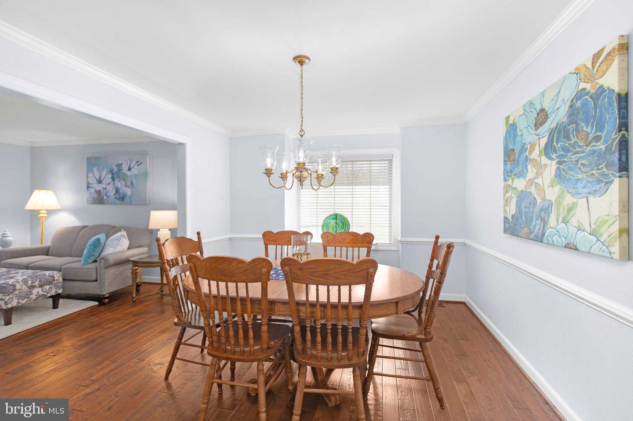 1800 Stoney Creek Dr photo 13