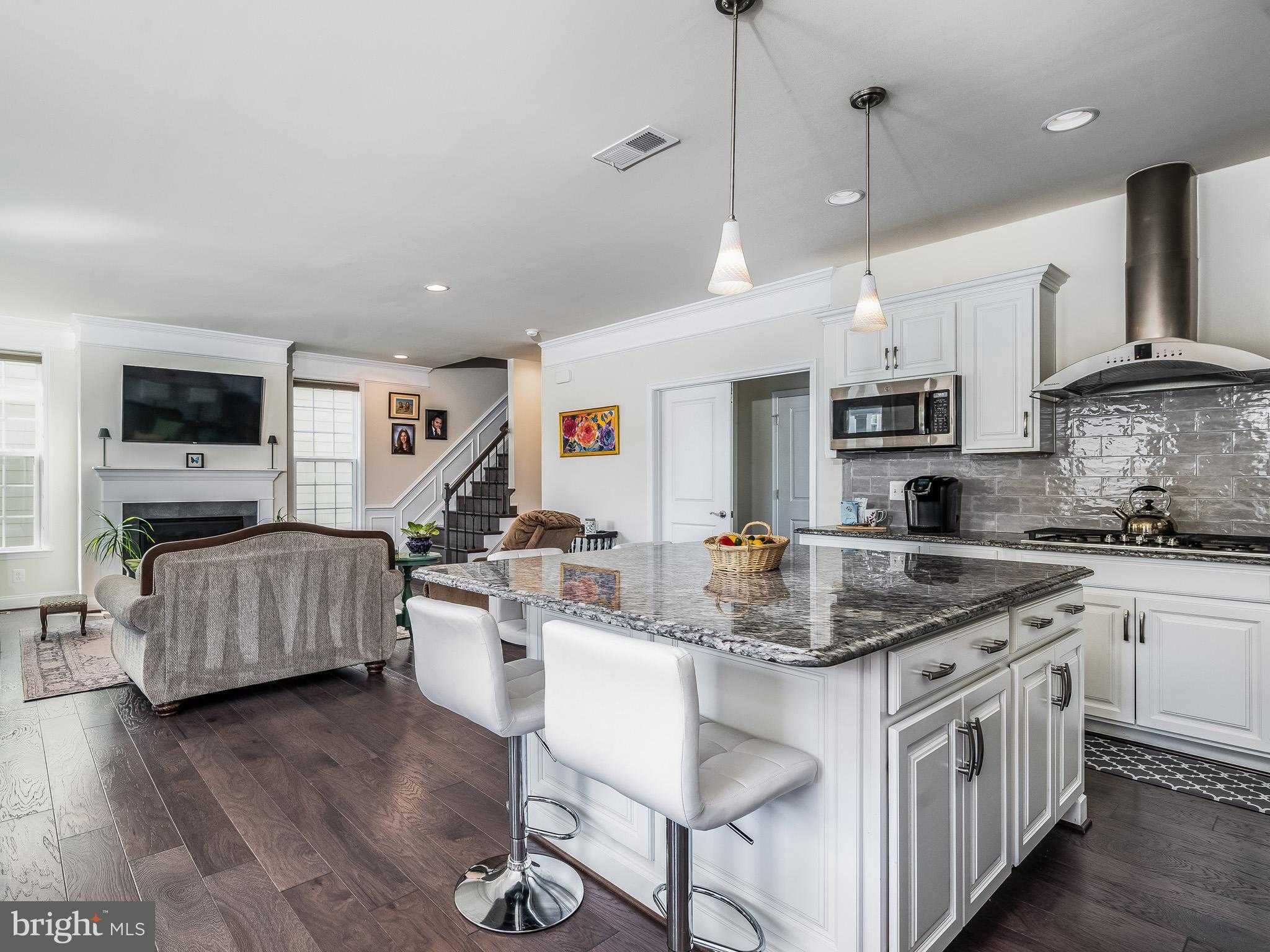 7922 Ashland Dr photo 16