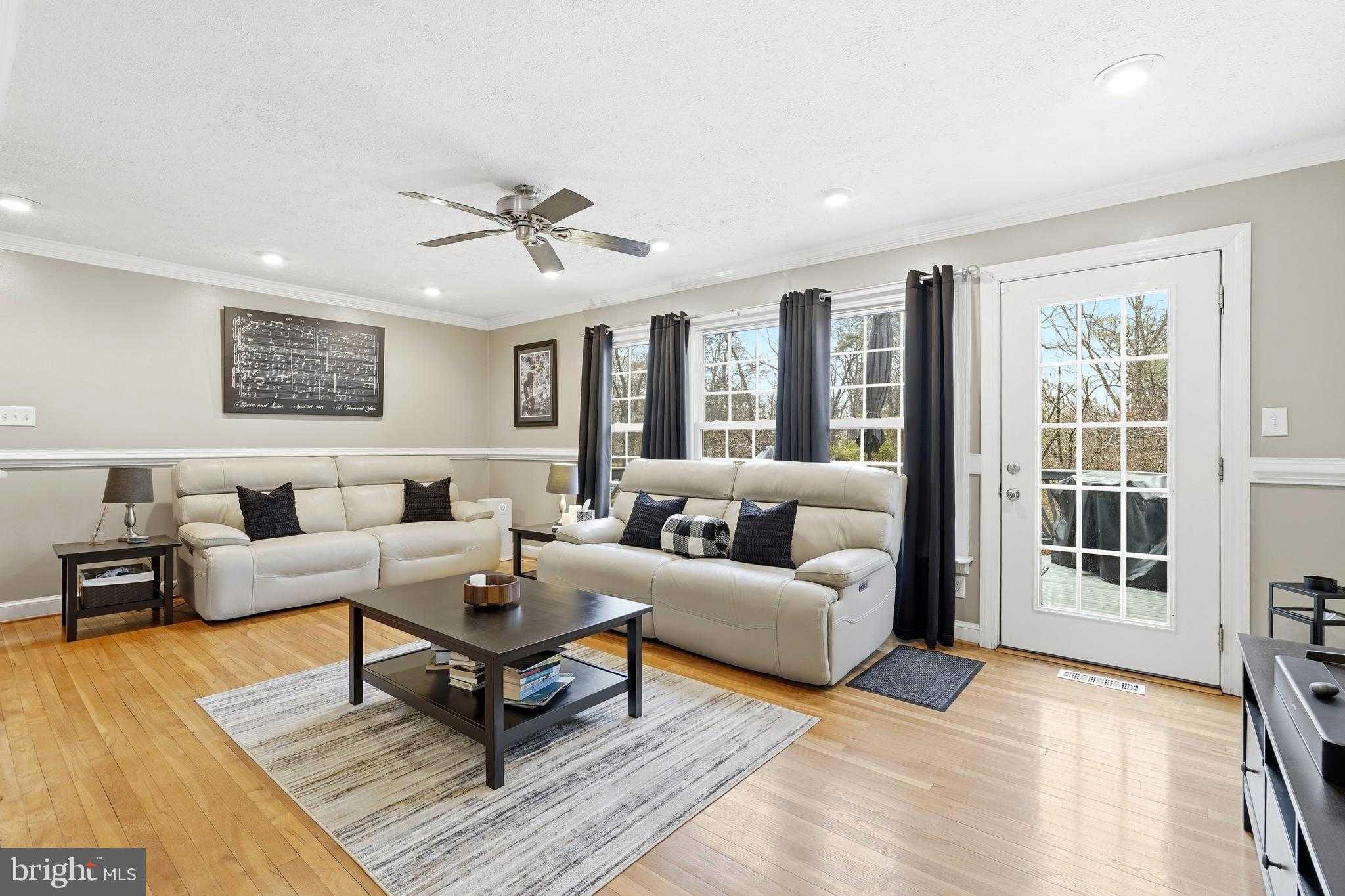 10112 Copeland Dr photo 3