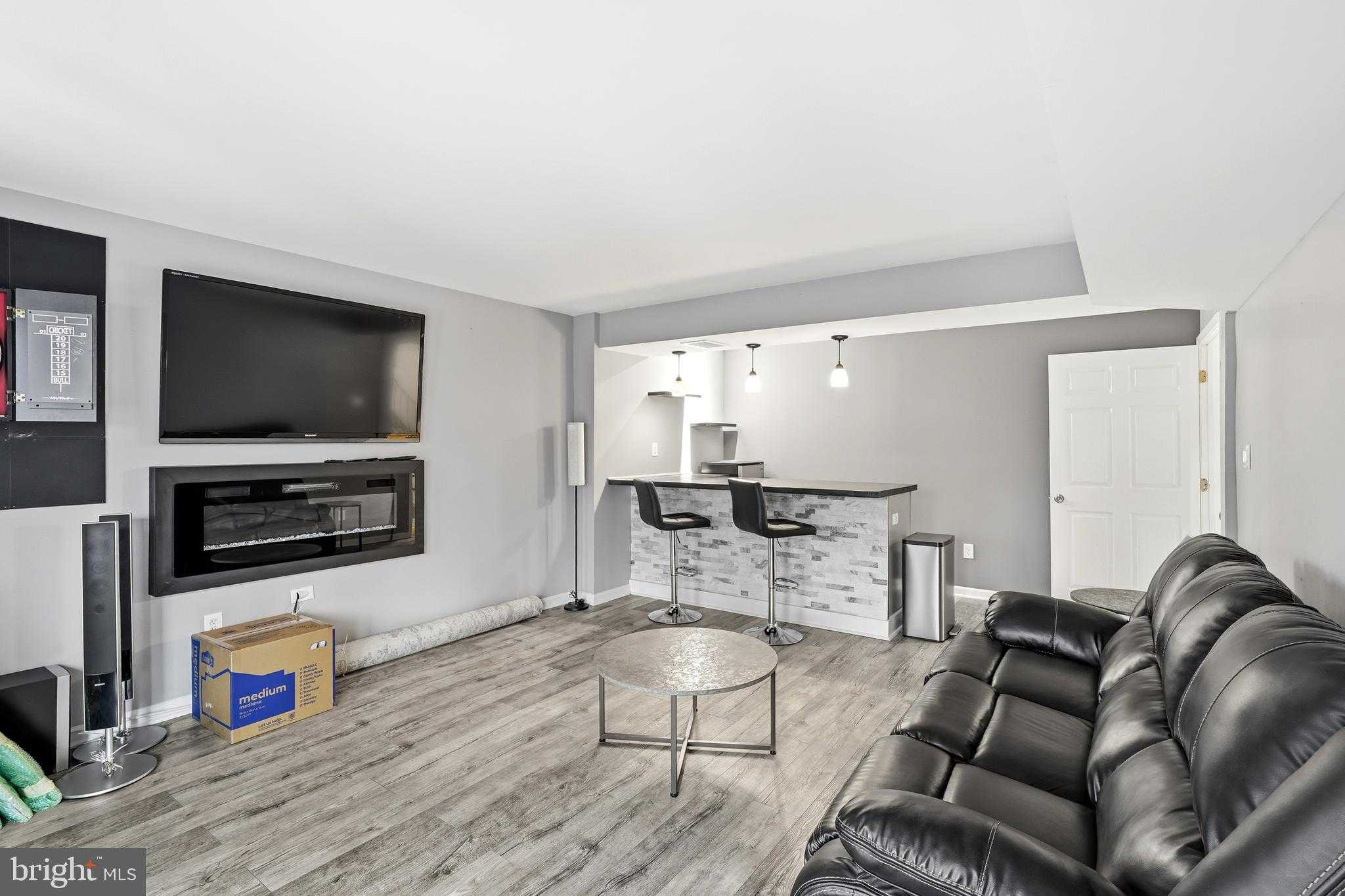 10112 Copeland Dr photo 7