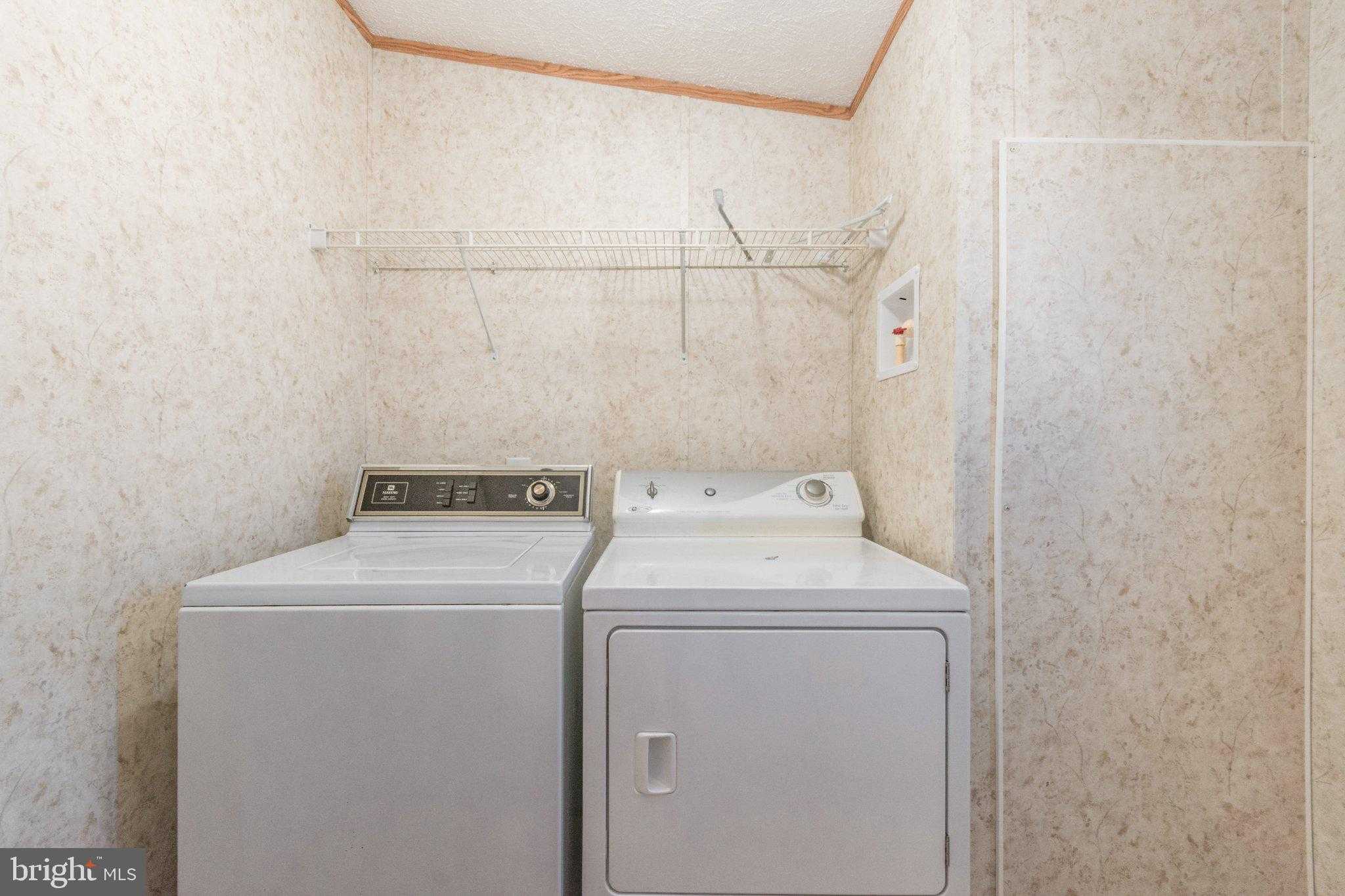 141 Janesa Dr photo 43