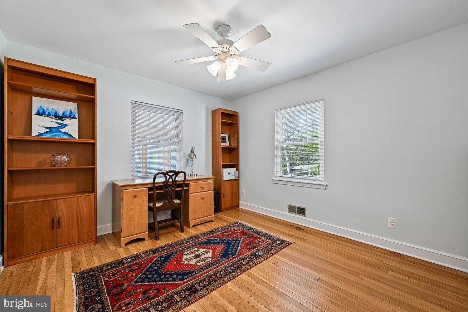 9600 Page Ave photo 30