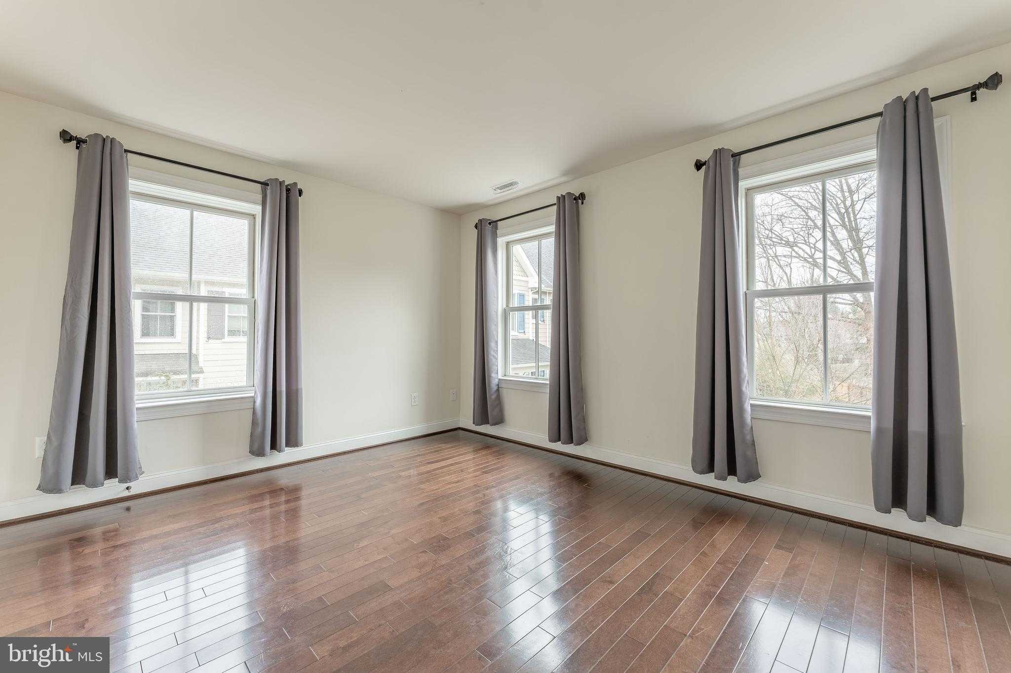 510 Old Lancaster Rd photo 27