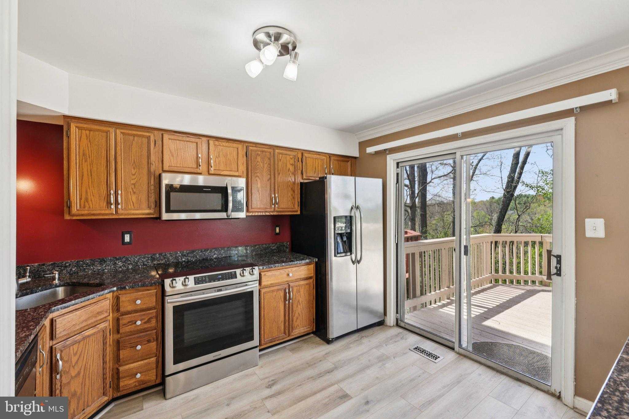 6134 Baldridge Ter photo 7