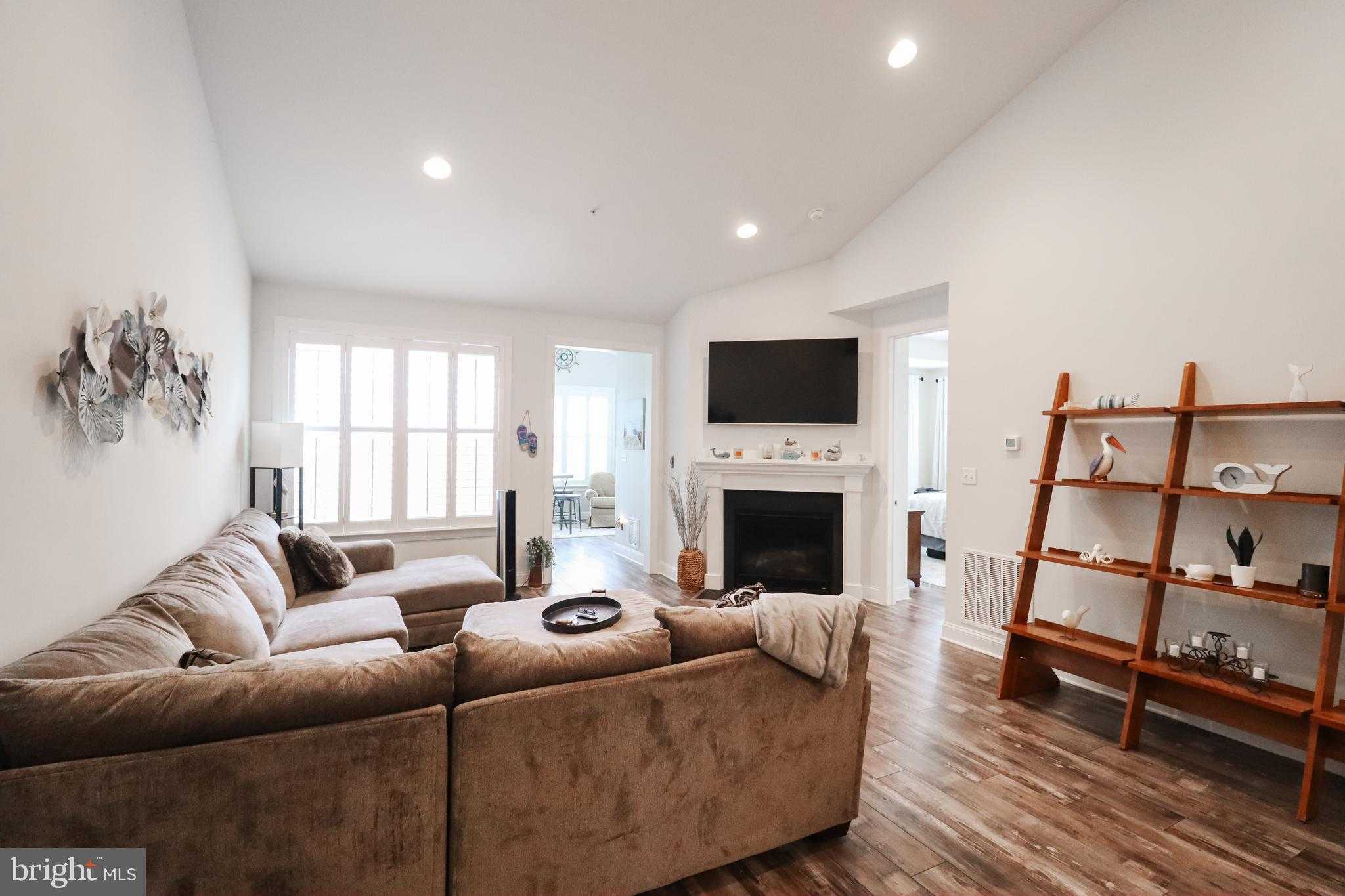 784 Moorings Cir # 24 photo 21