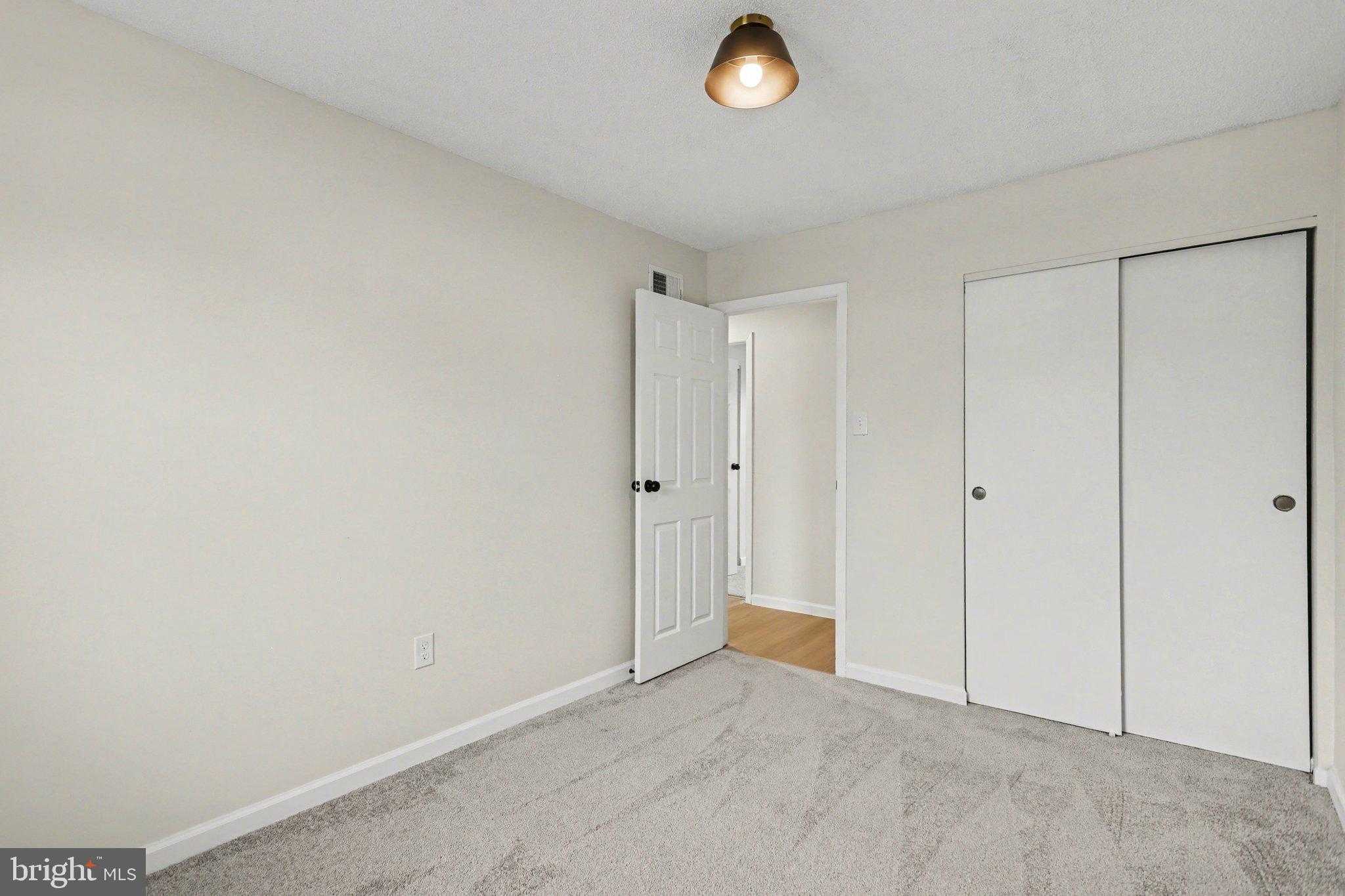 4273 Marlborough Rd photo 18