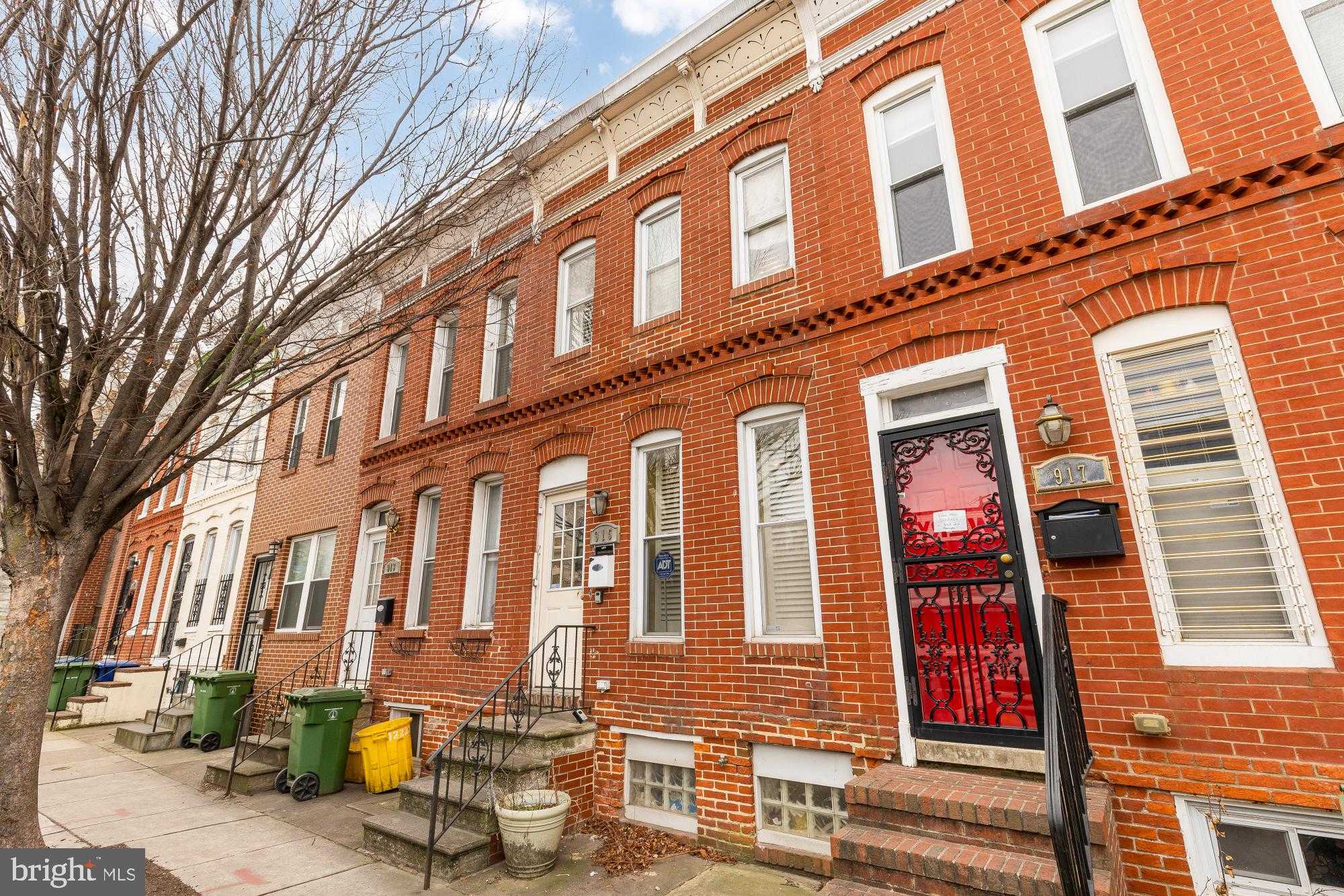 915 Washington Blvd photo 2