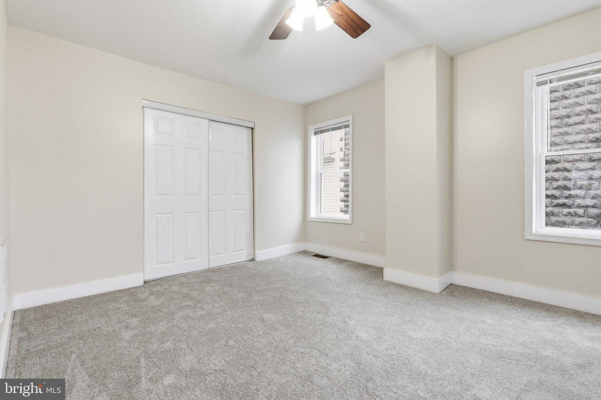 507 E Main St photo 7