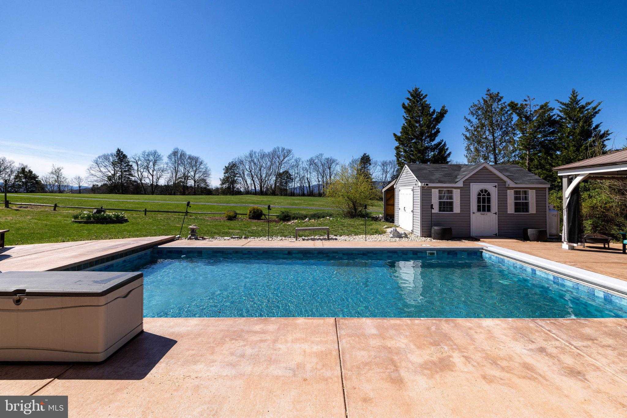 485 Beall Ave photo 88