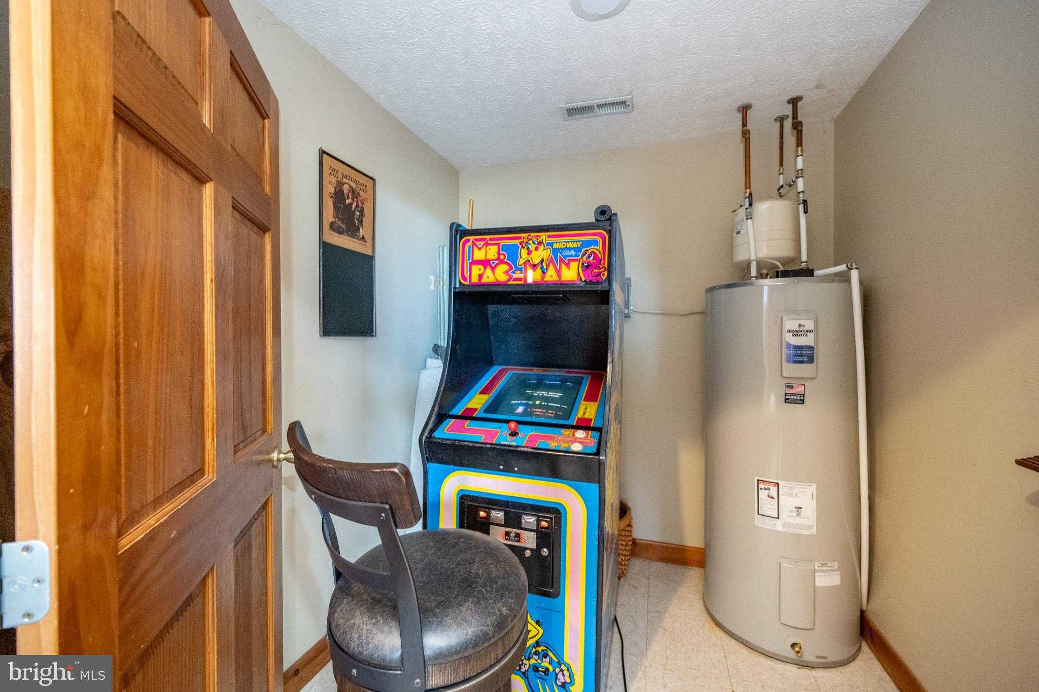 110 Highline Dr photo 29