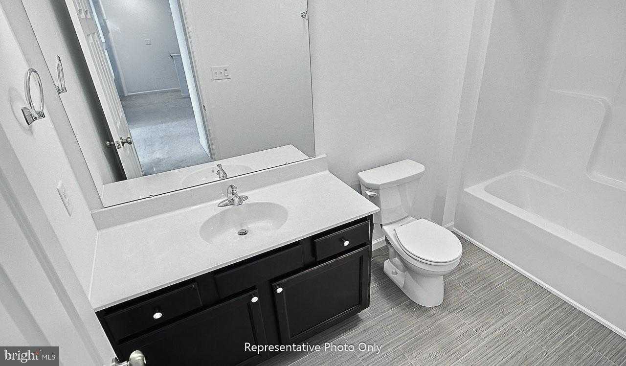 7839 Oak Brook Dr photo 32